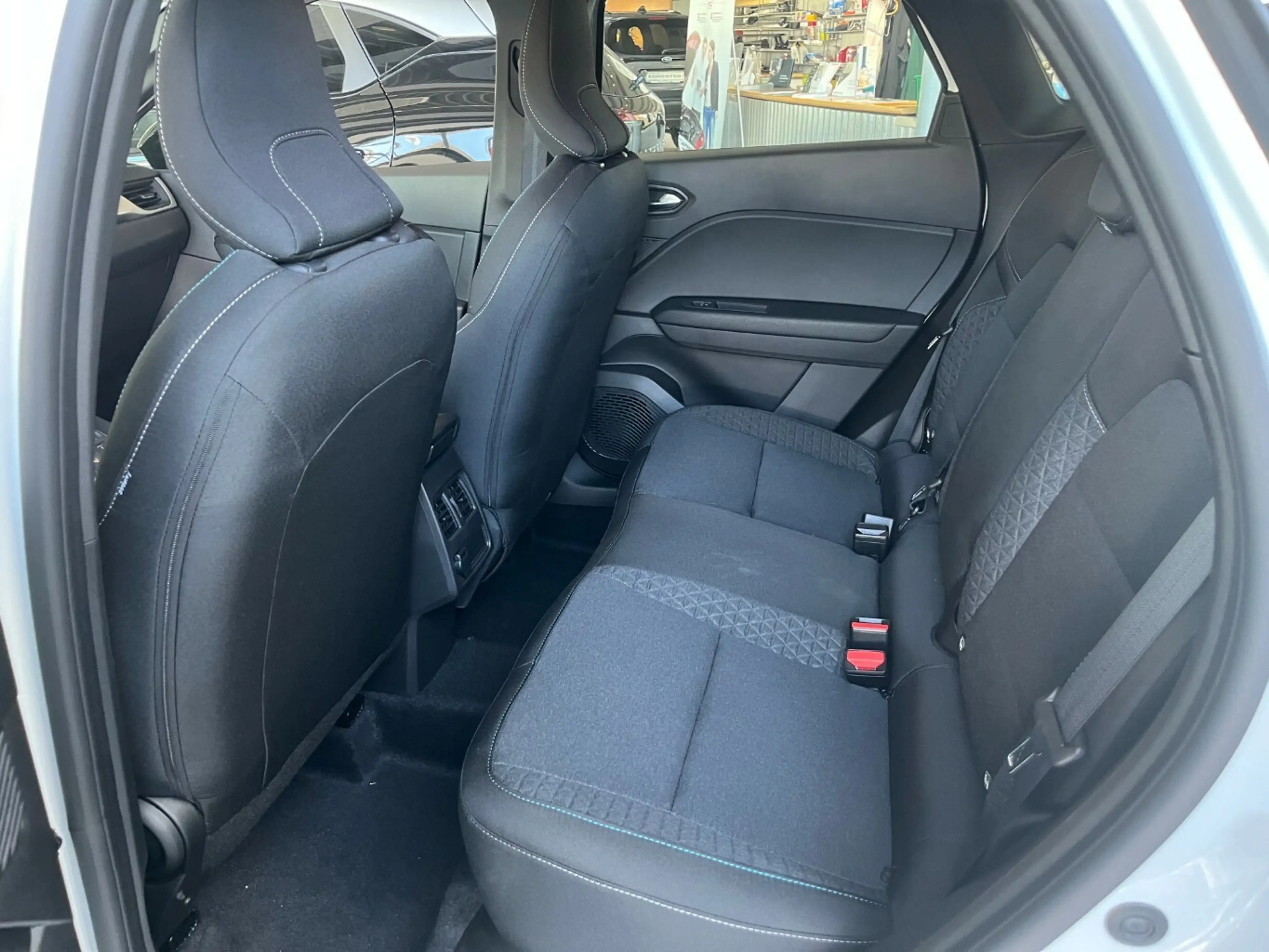 Mitsubishi Grandis 1.3 MHEV Diamant PLUS — photo 11