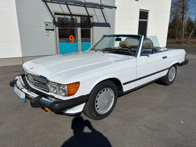 Mercedes-Benz 560 560 SL Cabrio