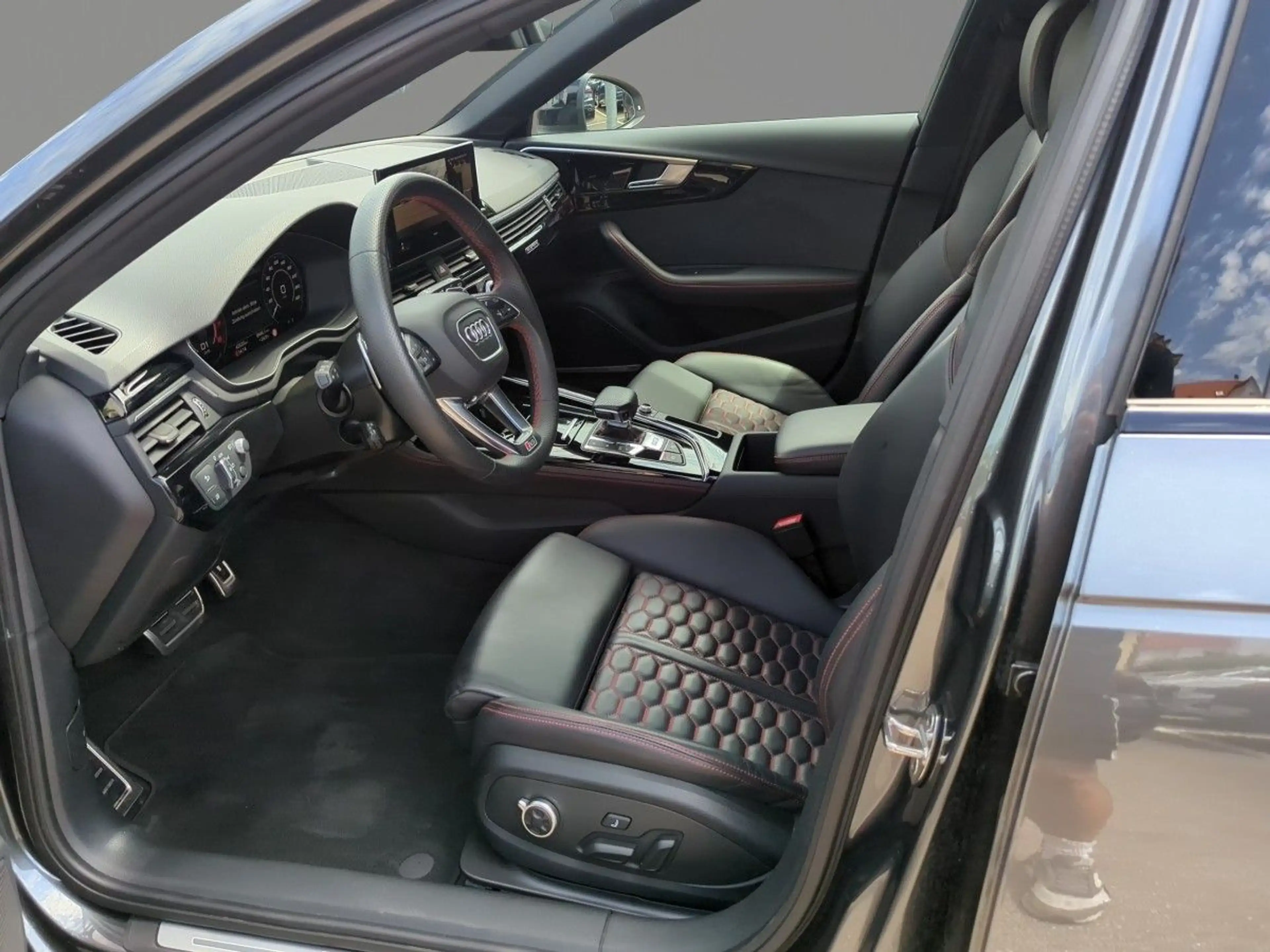 Audi RS4 Competition quattro B&O HuD MATRIX 290km/h — photo 8
