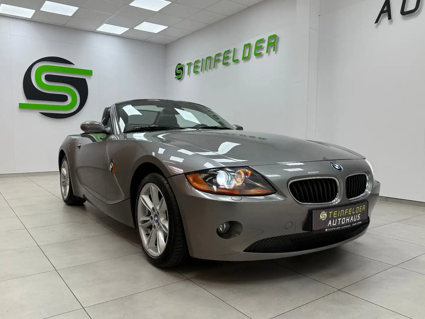 BMW Z4 Roadster 2.5i XENON / LEDER / SHZ - 1
