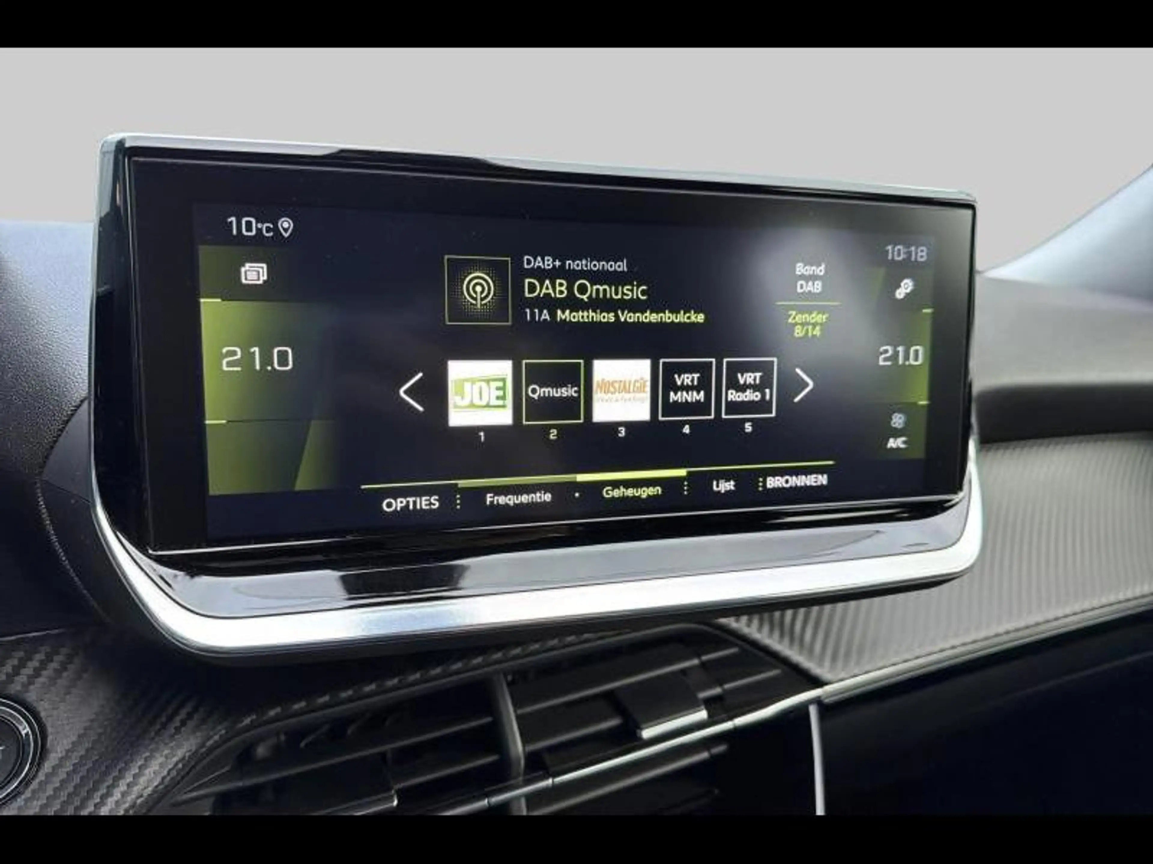 Peugeot 2008 Allure.CAMERA.GPS.CARPLAY/ANDROIDAUTO.DIGITALDASH — photo 10