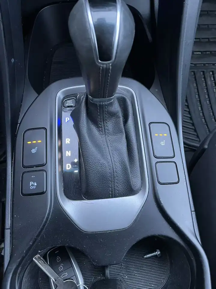 Hyundai SANTA FE снимка Hyundai SANTA FE