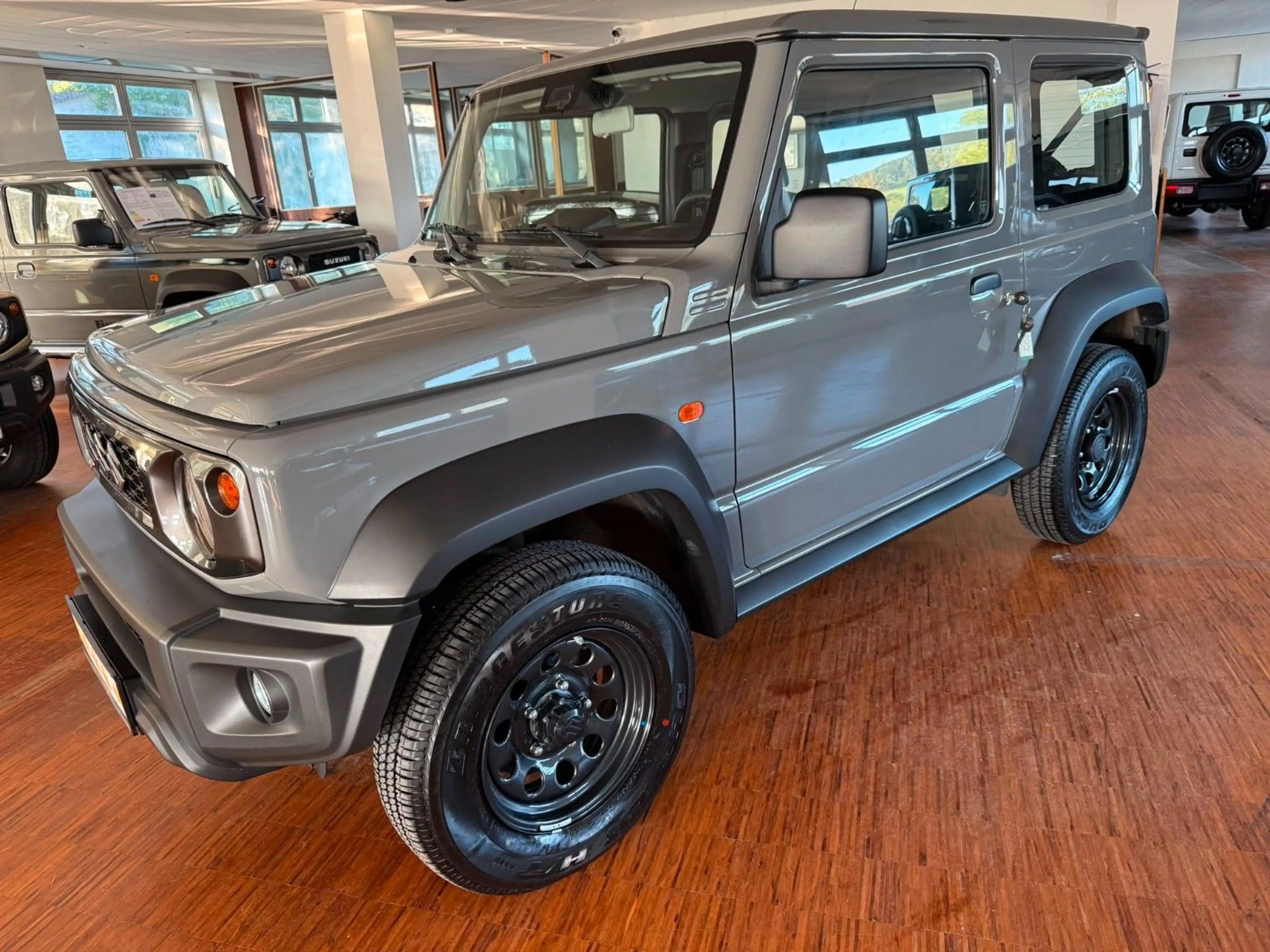 Suzuki Jimny 1.5 ALLGRIP Comfort AUTOMATIK 2719 KM — photo 11