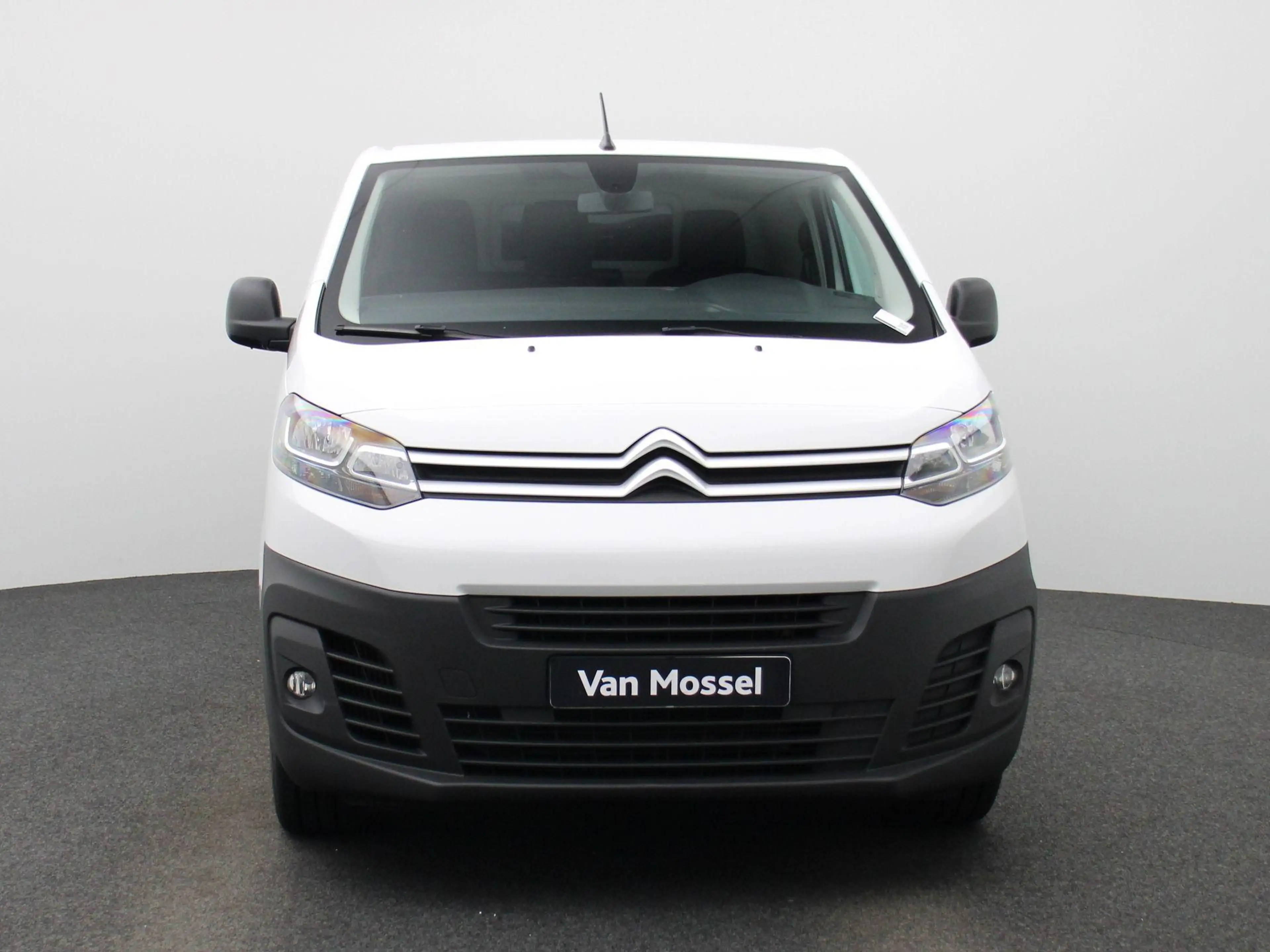 Citroen Jumpy XL 2.0 BlueHDi 145 S&S MAN6 — photo 3