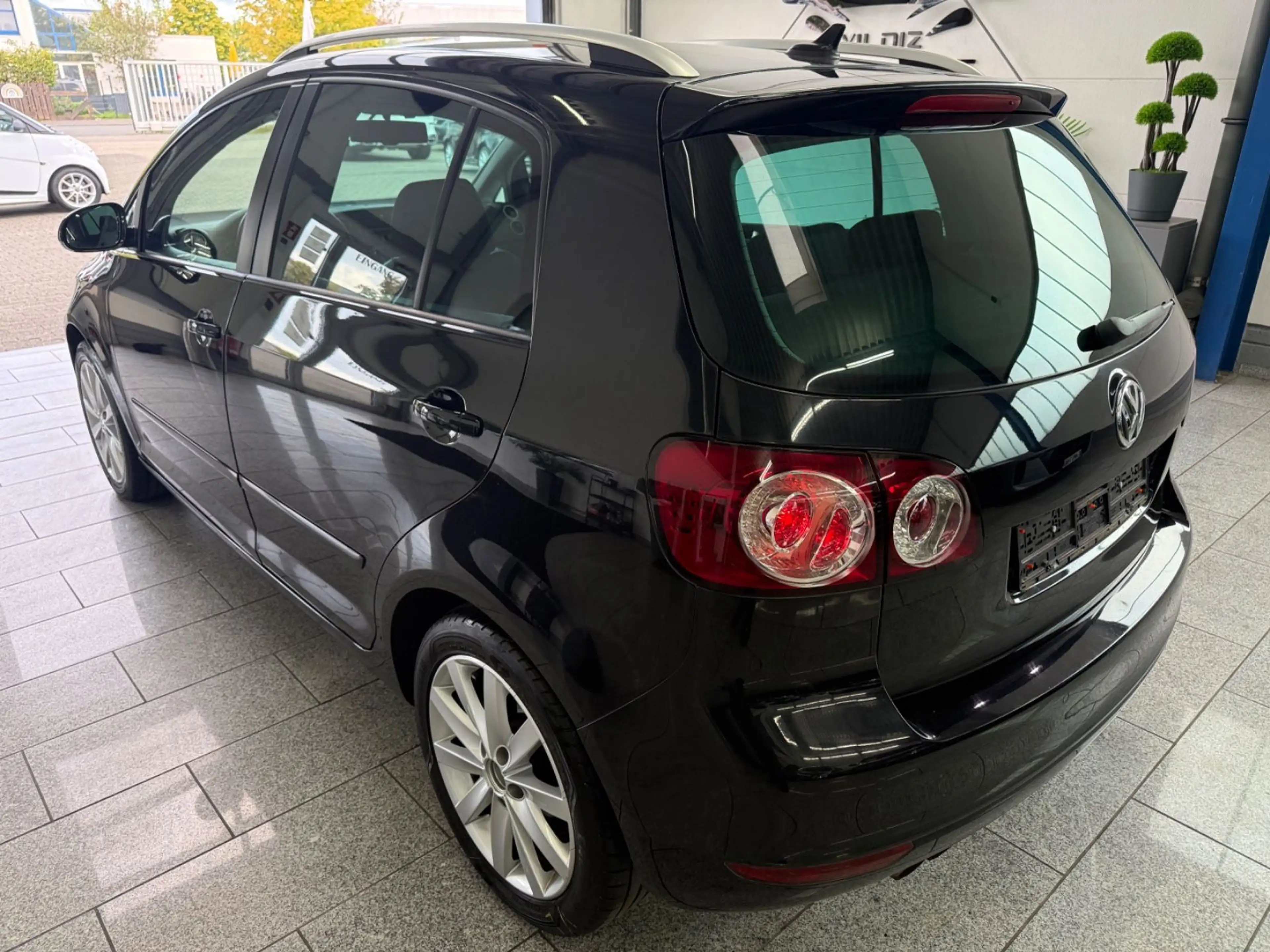 Volkswagen Golf Plus 1.4 TSI*AUT*BI-XN*NAV*LEDR*CAM*SHZ*TMP — photo 9