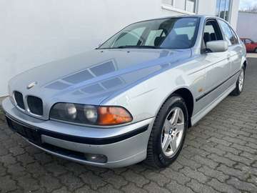 5er BMW 523iA E39 Automatik/Klima/LM/TÜV 04-28
