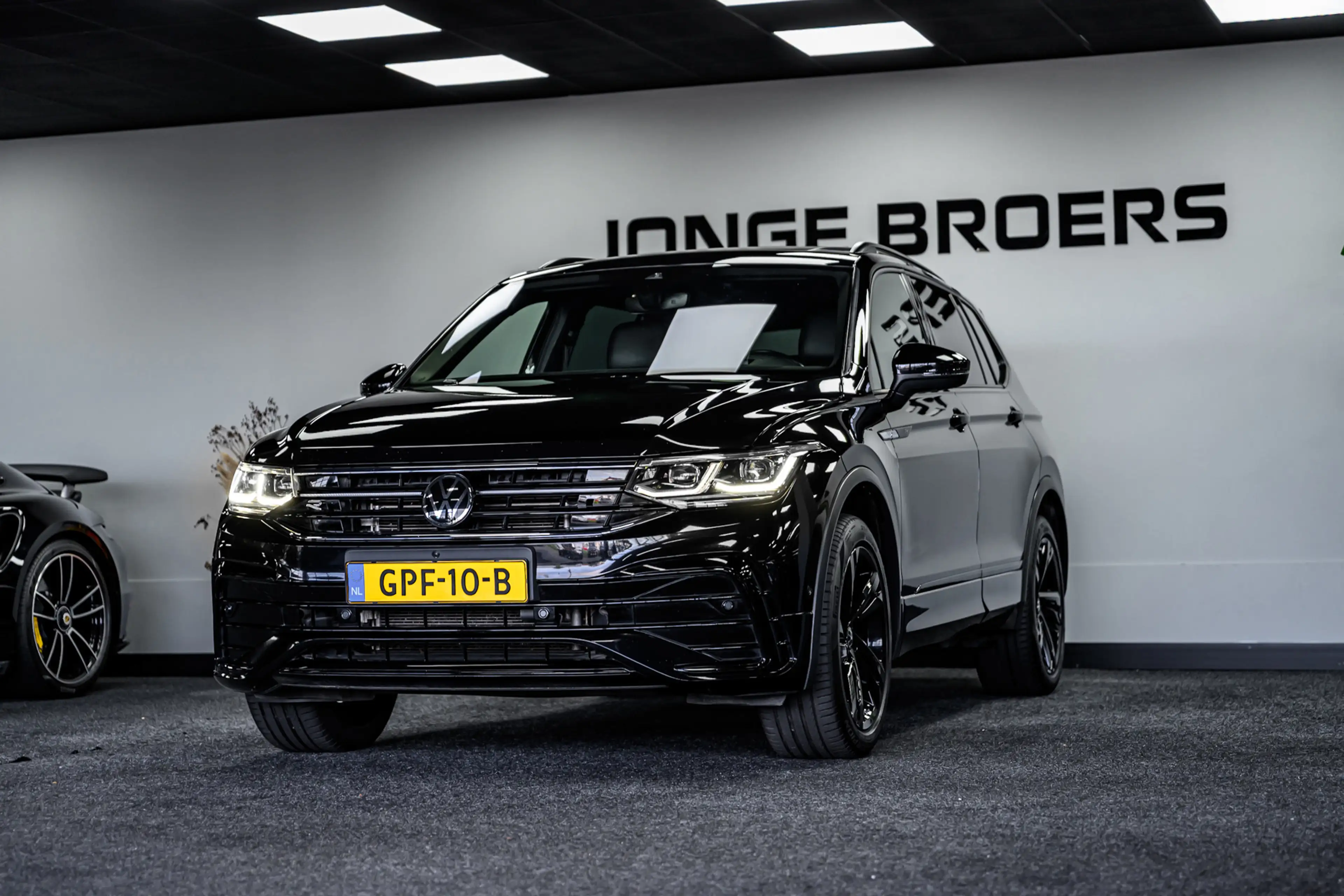 Volkswagen Tiguan Allspace 2.0 TSI 4Motion Highline 7p. Pano/H&K/360 — photo 24