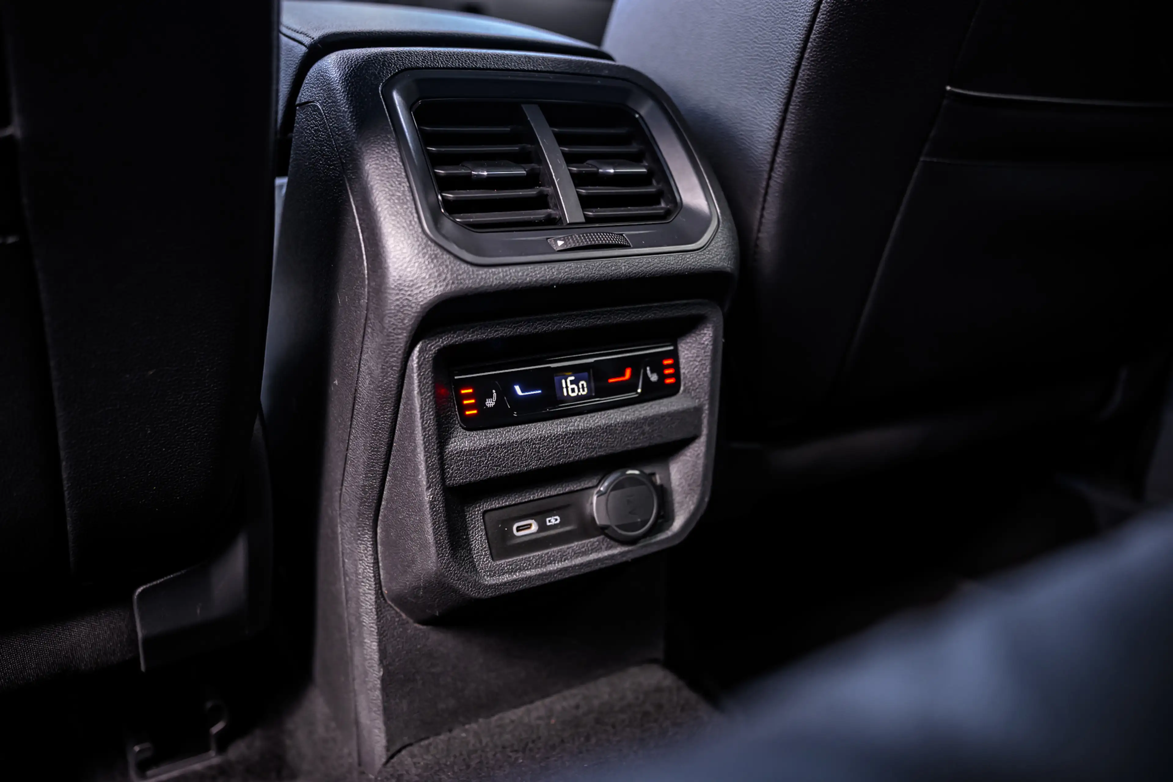 Volkswagen Tiguan Allspace 2.0 TSI 4Motion Highline 7p. Pano/H&K/360 — photo 16