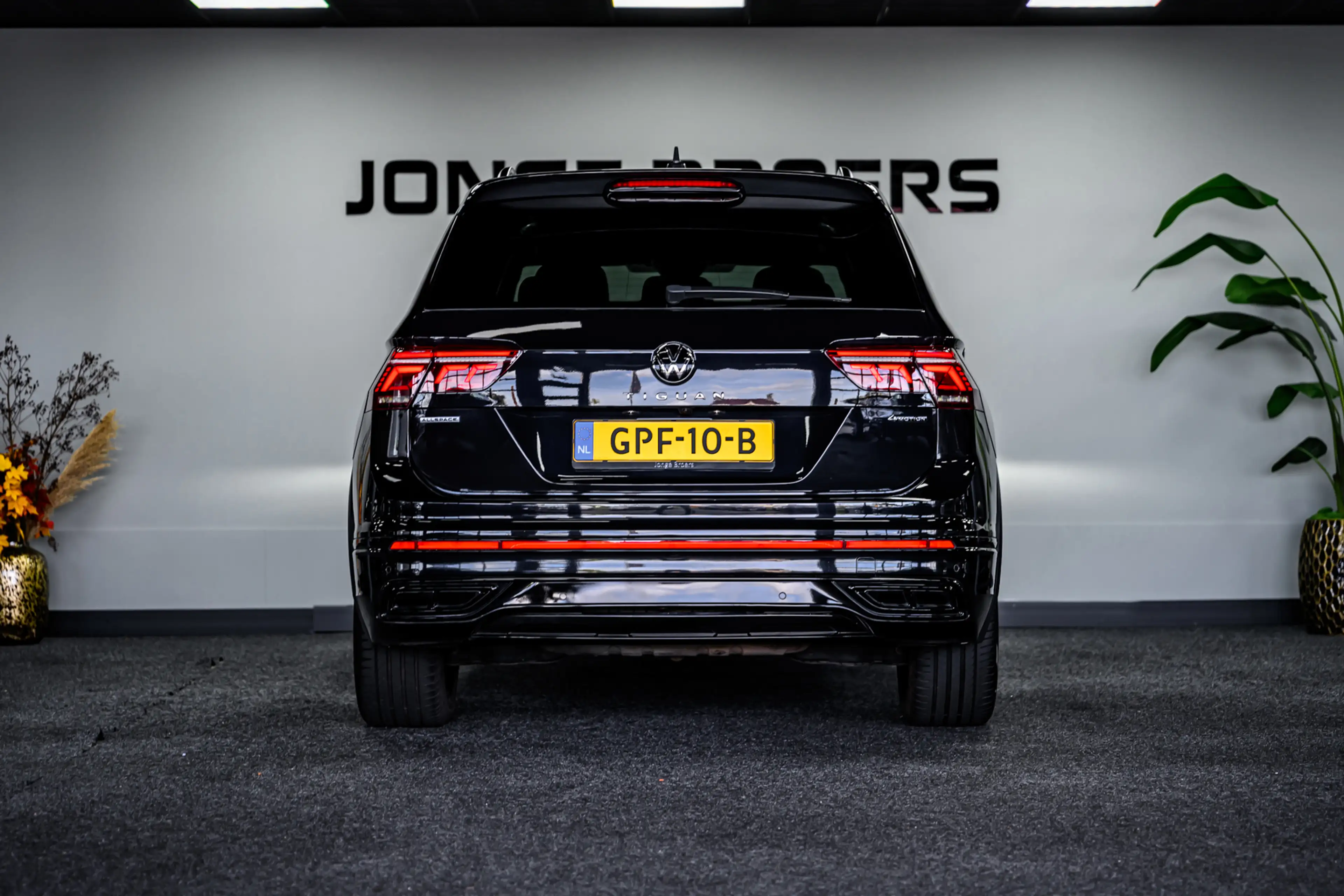 Volkswagen Tiguan Allspace 2.0 TSI 4Motion Highline 7p. Pano/H&K/360 — photo 26