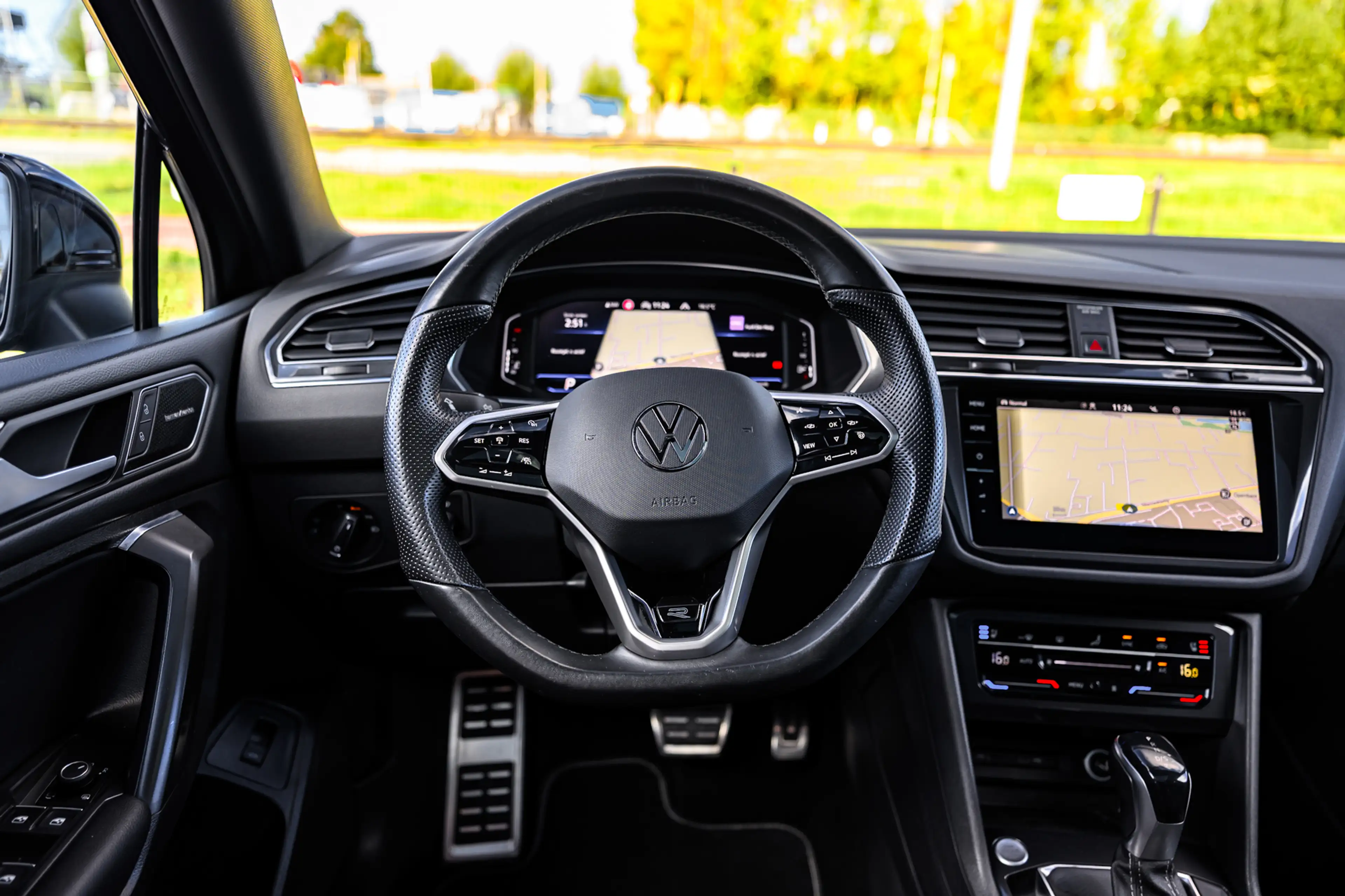 Volkswagen Tiguan Allspace 2.0 TSI 4Motion Highline 7p. Pano/H&K/360 — photo 4