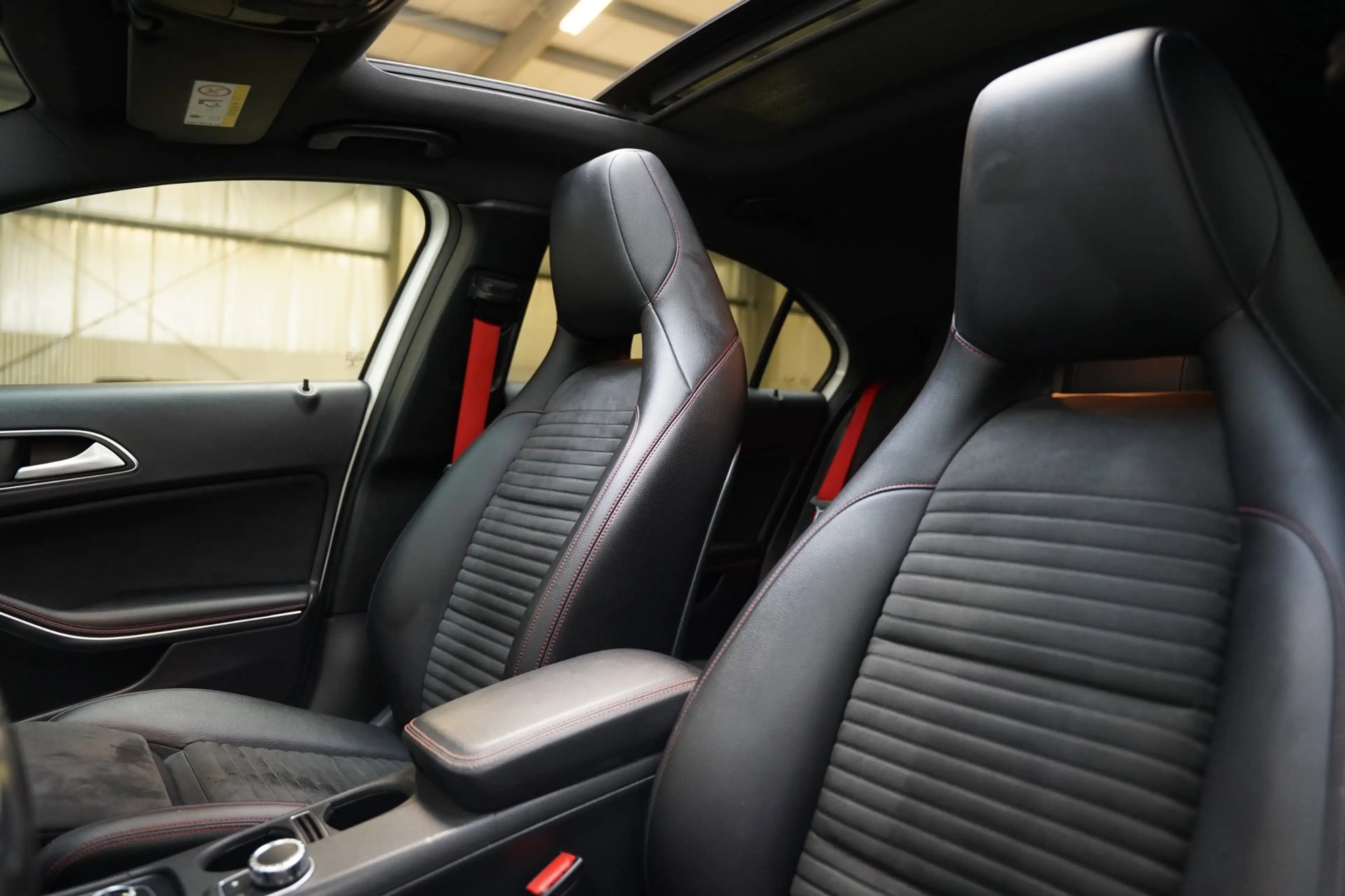 Mercedes-Benz A 45 AMG 4MATIC PANO CAMERA H&K — photo 13