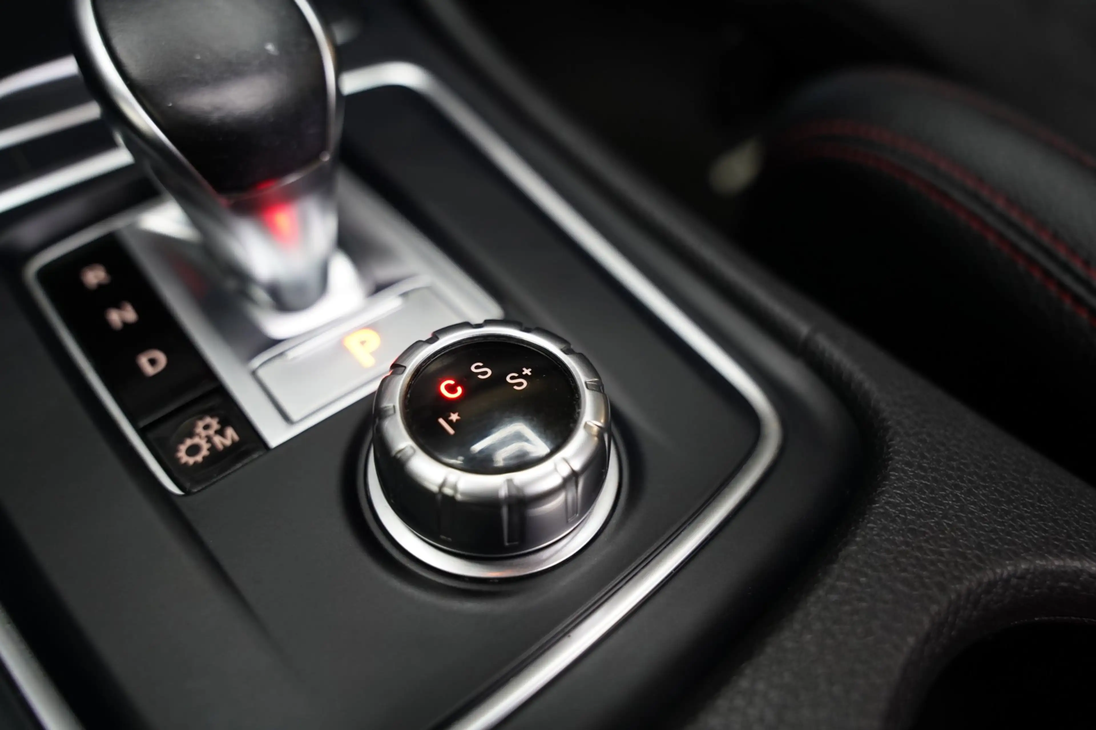 Mercedes-Benz A 45 AMG 4MATIC PANO CAMERA H&K — photo 29