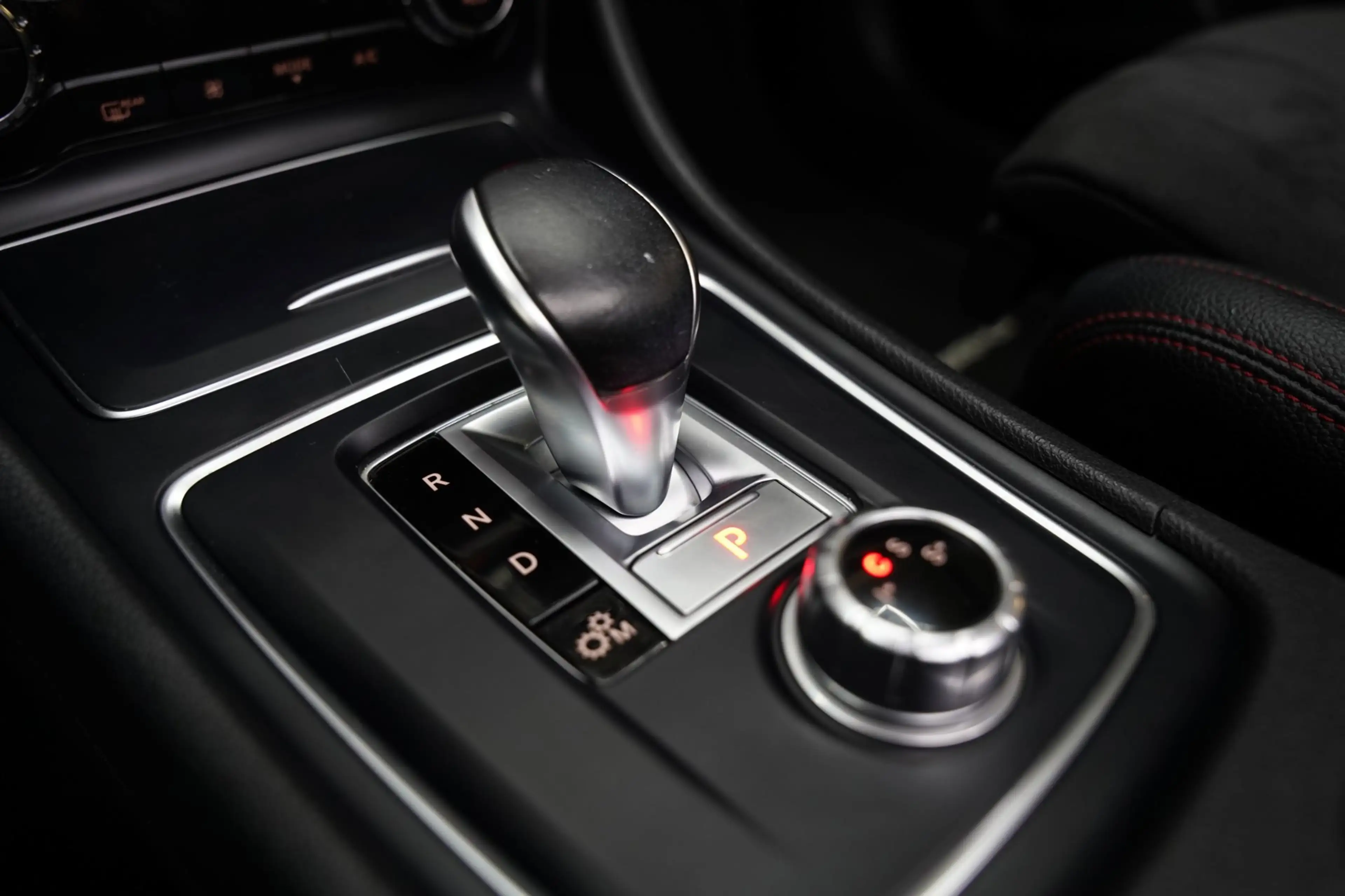 Mercedes-Benz A 45 AMG 4MATIC PANO CAMERA H&K — photo 14
