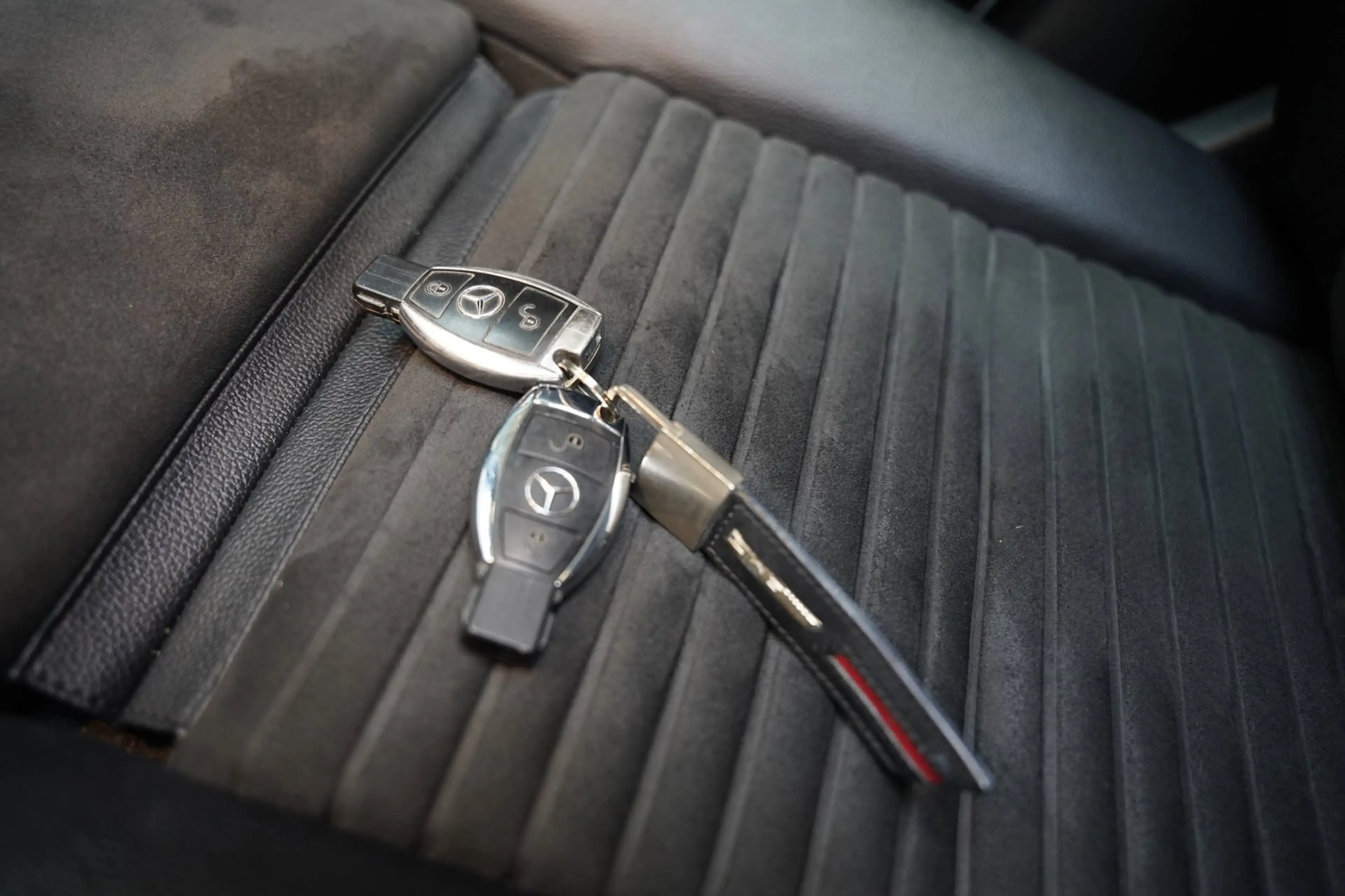 Mercedes-Benz A 45 AMG 4MATIC PANO CAMERA H&K — photo 34