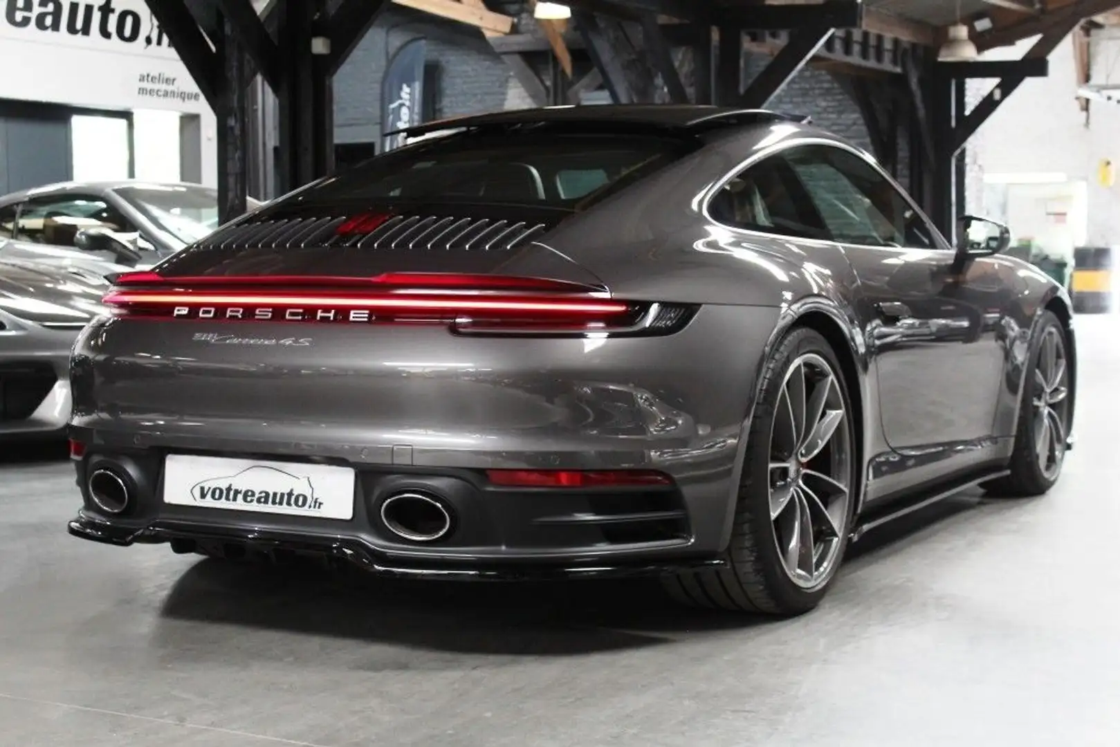 Porsche 911 (992) COUPE 3.0 450 CARRERA 4S PDK8 Gris - 2