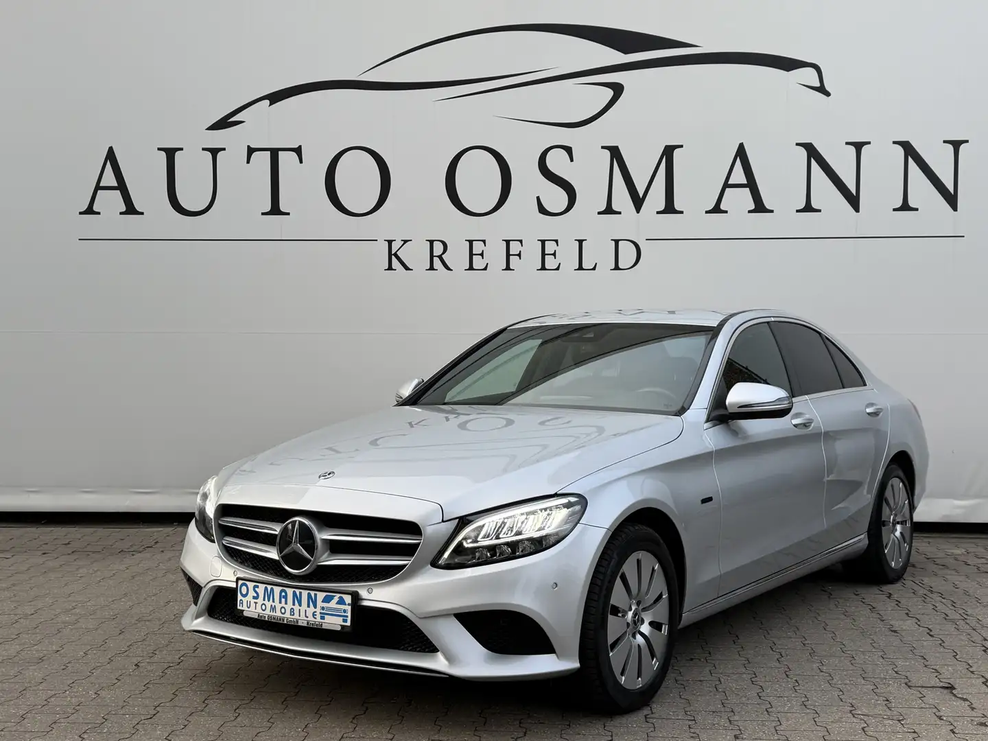 Mercedes-Benz C 300 e 9G-TRONIC Avantgarde   DISTRONIC   RFK Silber - 1