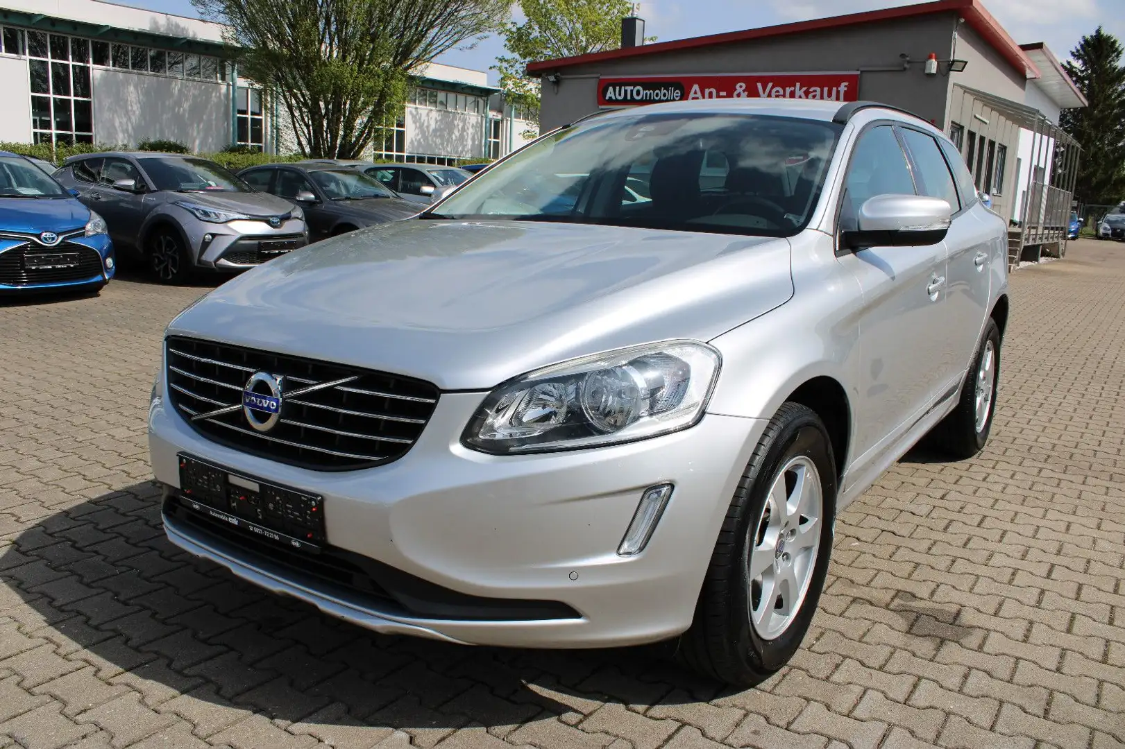 Volvo XC60 D4 AWD  Geartronic Argento - 1