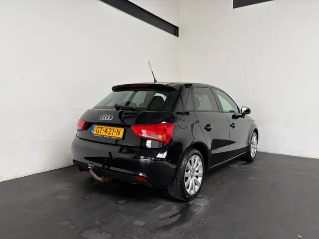 Audi A1 view 2
