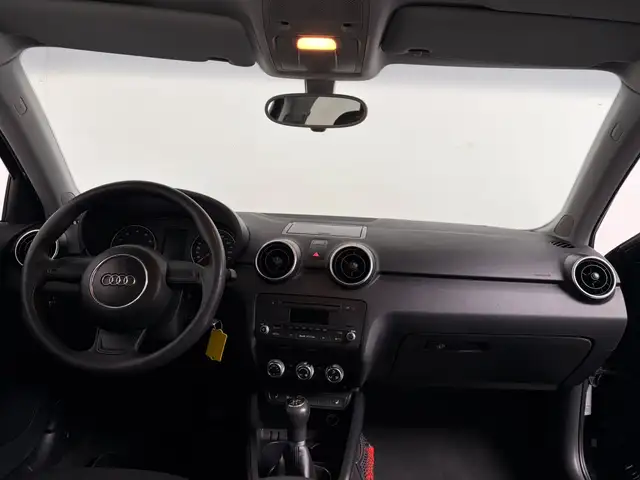 Audi A1 view 3