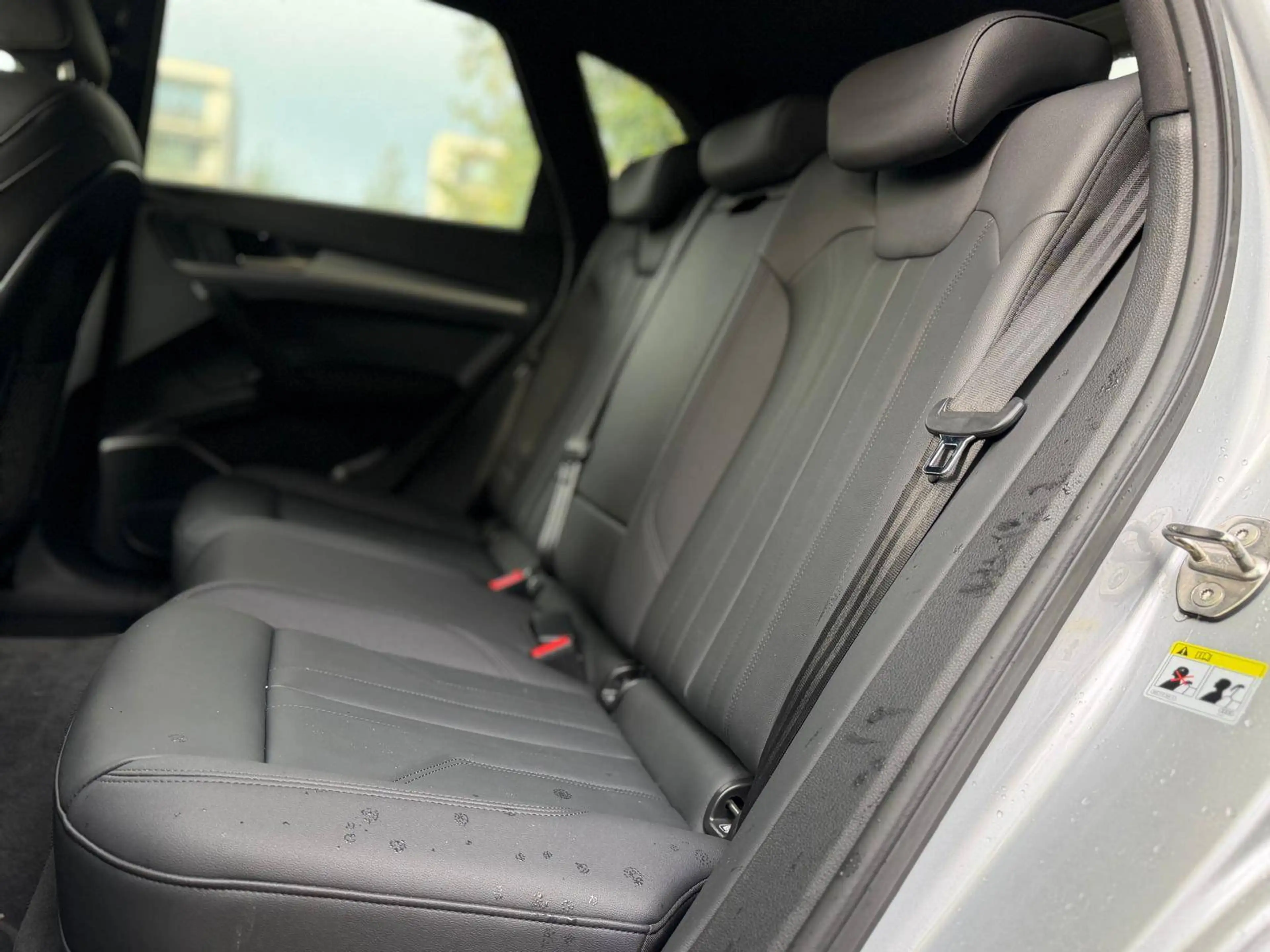 Audi Q5 Sportback 35 TDi MHEV + Edition S line + Full entretien Audi + Garantie 12 mois — photo 16
