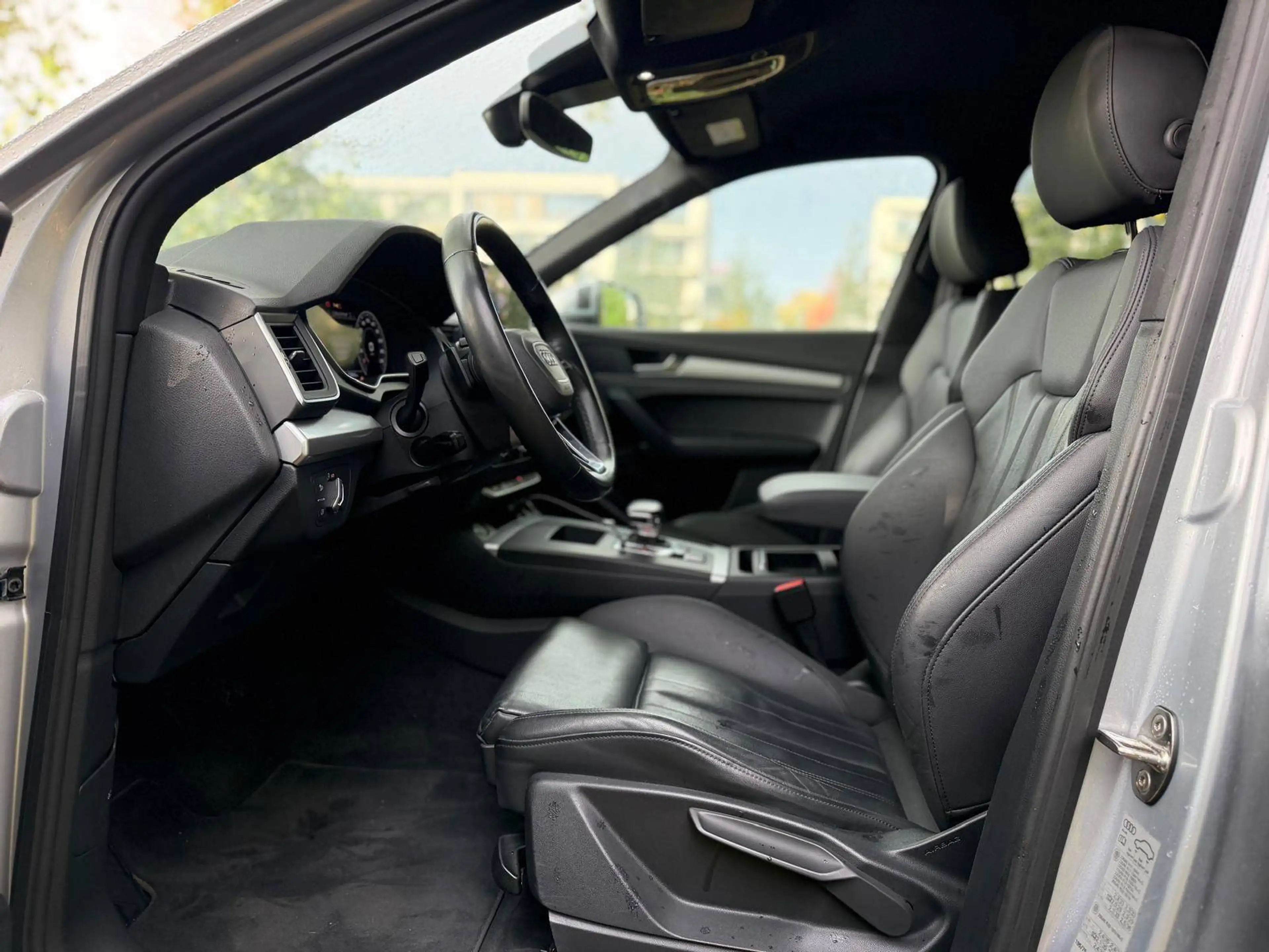 Audi Q5 Sportback 35 TDi MHEV + Edition S line + Full entretien Audi + Garantie 12 mois — photo 13