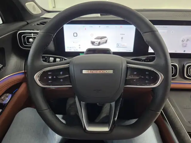 Jaecoo J8 view 8