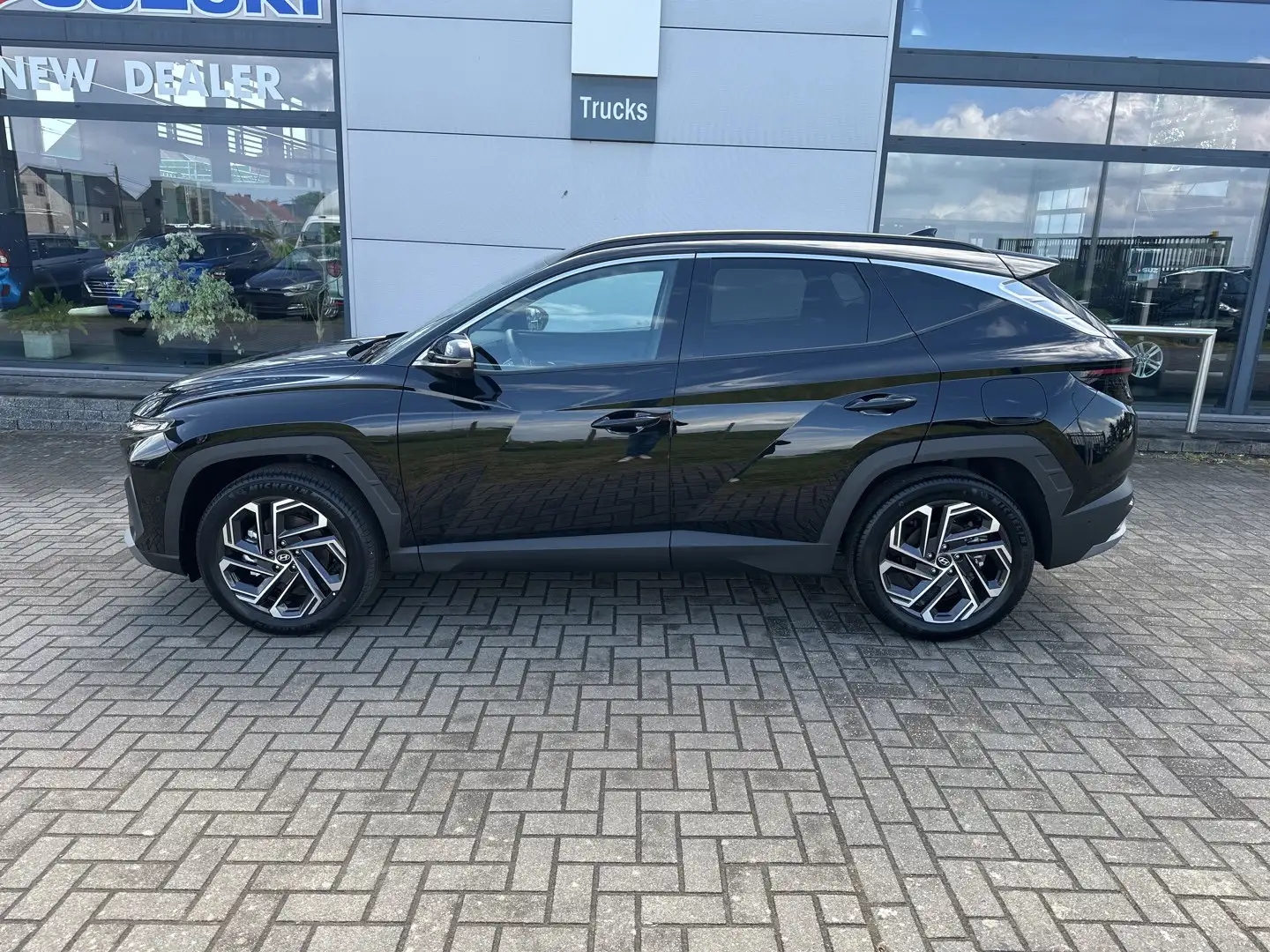 Hyundai TUCSON T-GDi PHEV Shine - 2