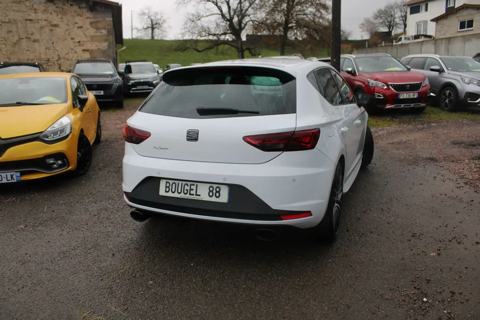 SEAT Leon 2.0 TSI 290CH CUPRA 290 START\u0026STOP DSG Blanc - 2