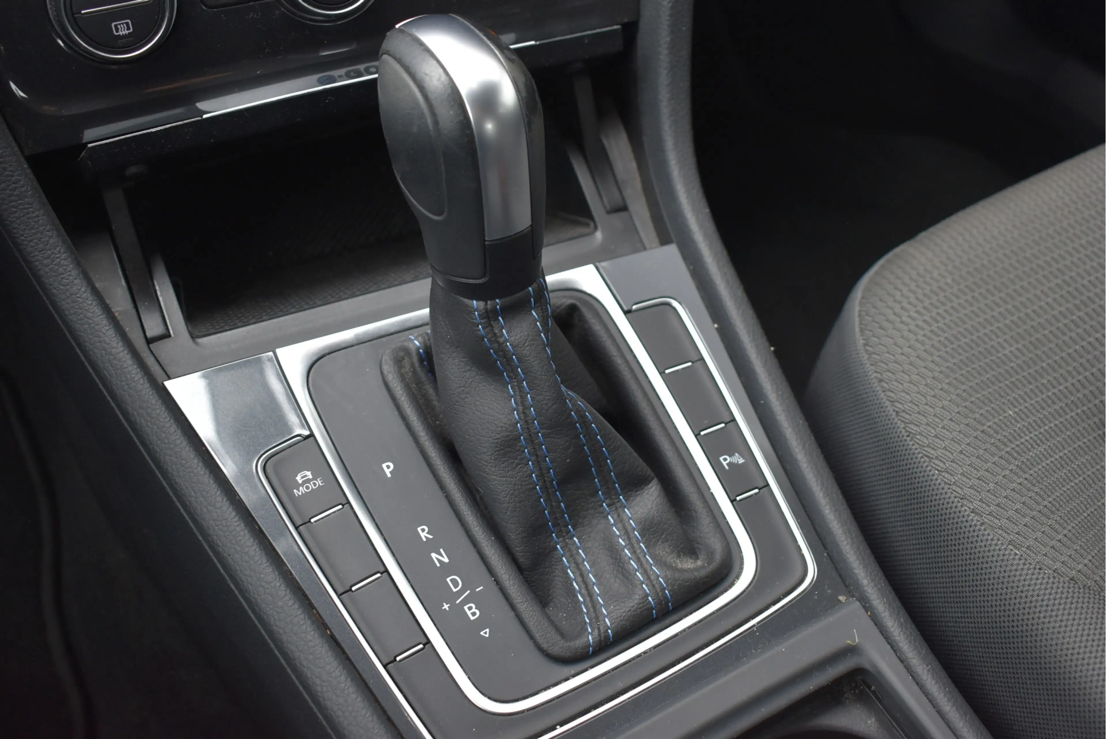 Volkswagen e-Golf E-DITION NL-auto, Adaptive cruise, Navi, — photo 25
