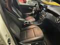 Mercedes-Benz A 200 d AMG Premium auto my16 Weiß - thumbnail 13