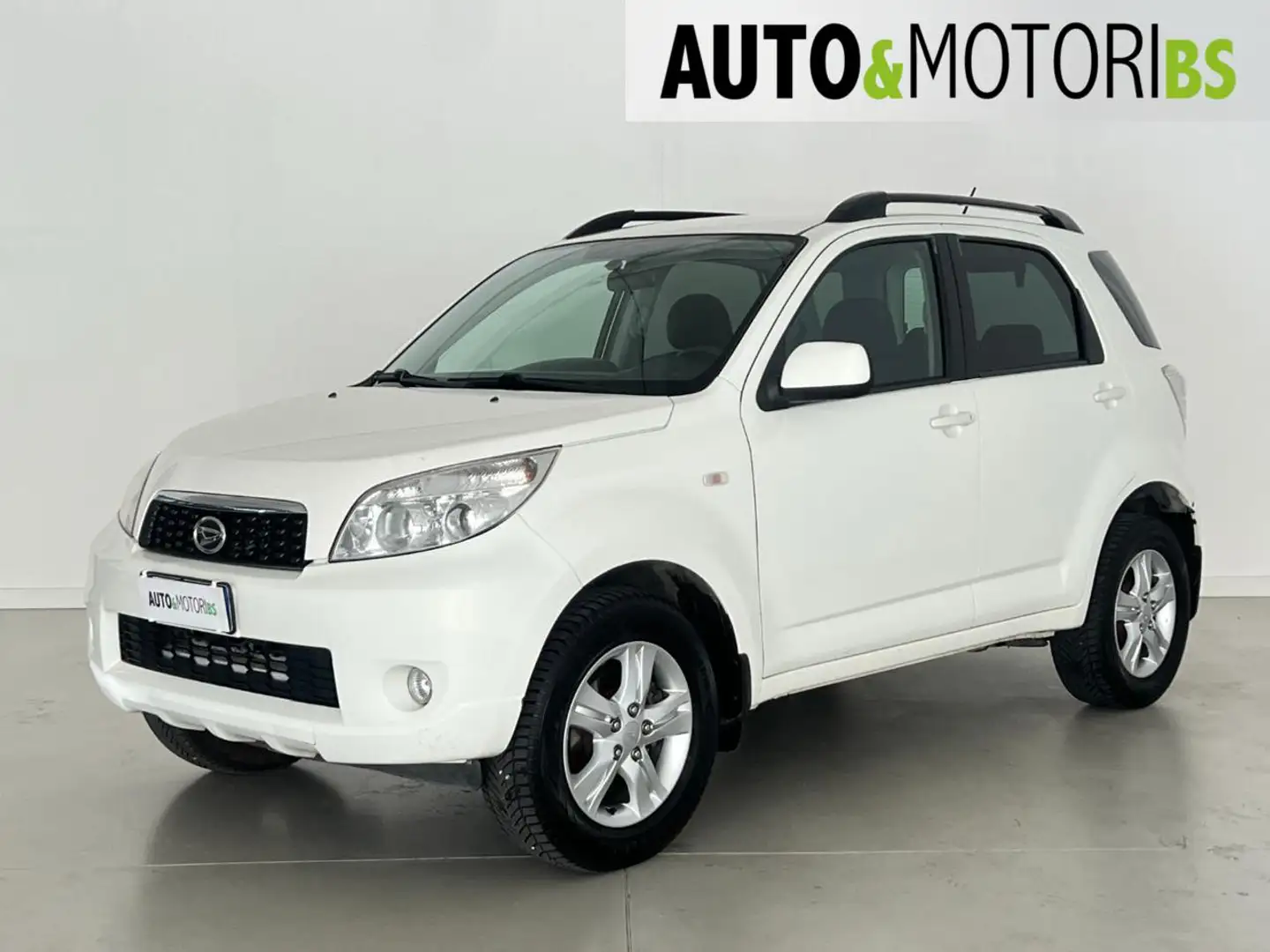 Daihatsu Terios 1.5 4WD Hiro Bianco - 1