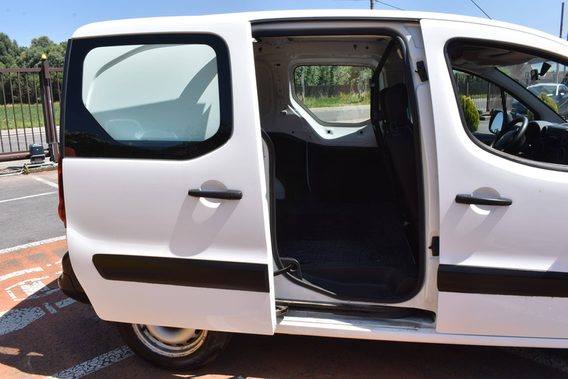 Peugeot Partner 1.6 BlueHDi Van 3PL/Airco **B2B FIX PRICE** — photo 13