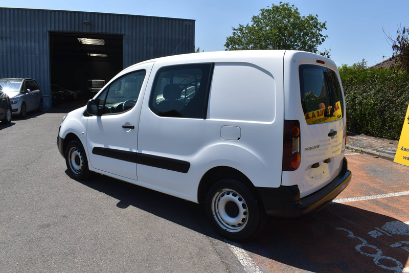 Peugeot Partner 1.6 BlueHDi Van 3PL/Airco **B2B FIX PRICE** — photo 3