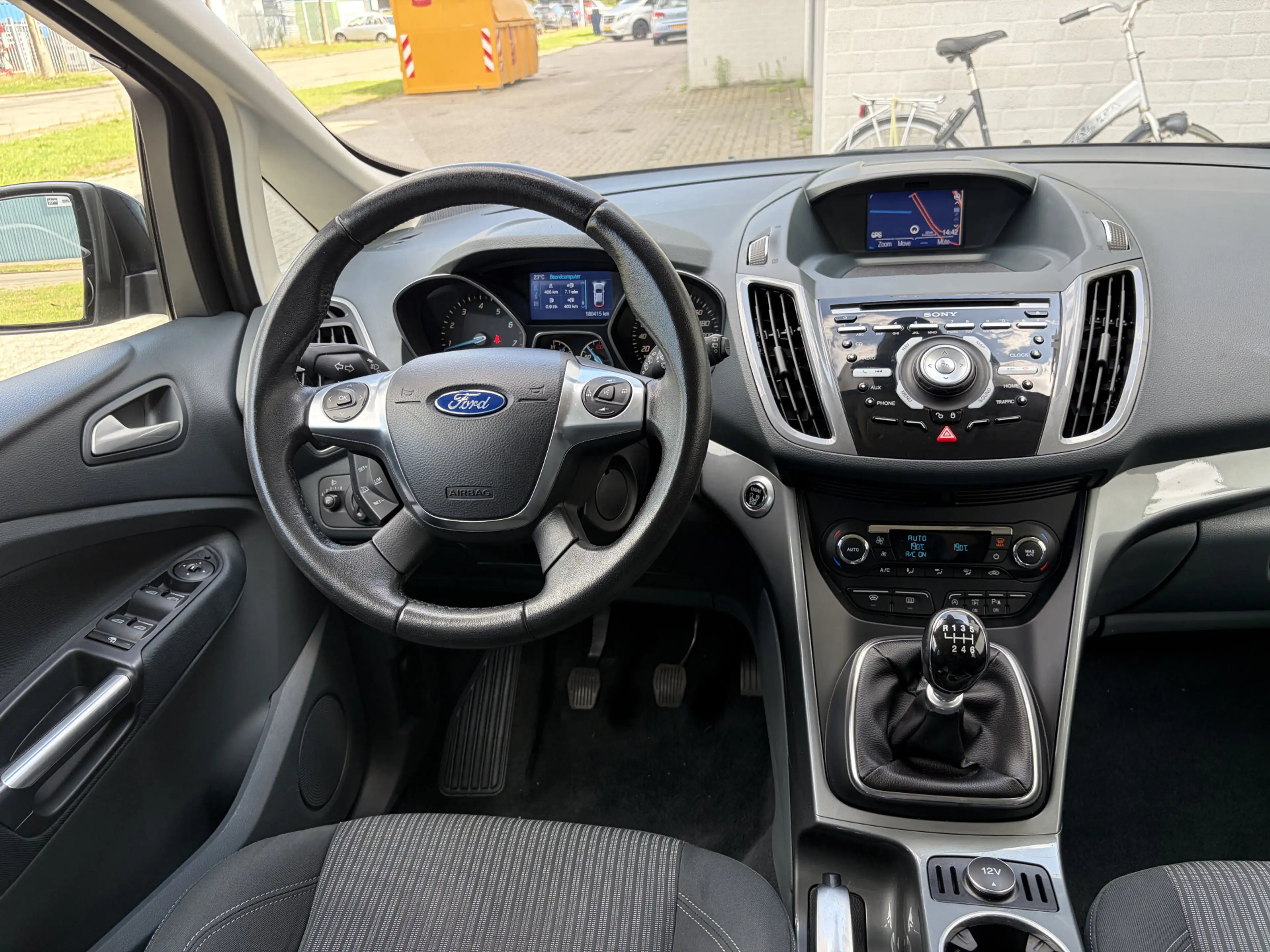 Ford Grand C-Max 1.0i Edition Plus 7-Persoons 6-Bak 126 PK. Mooie e — photo 12