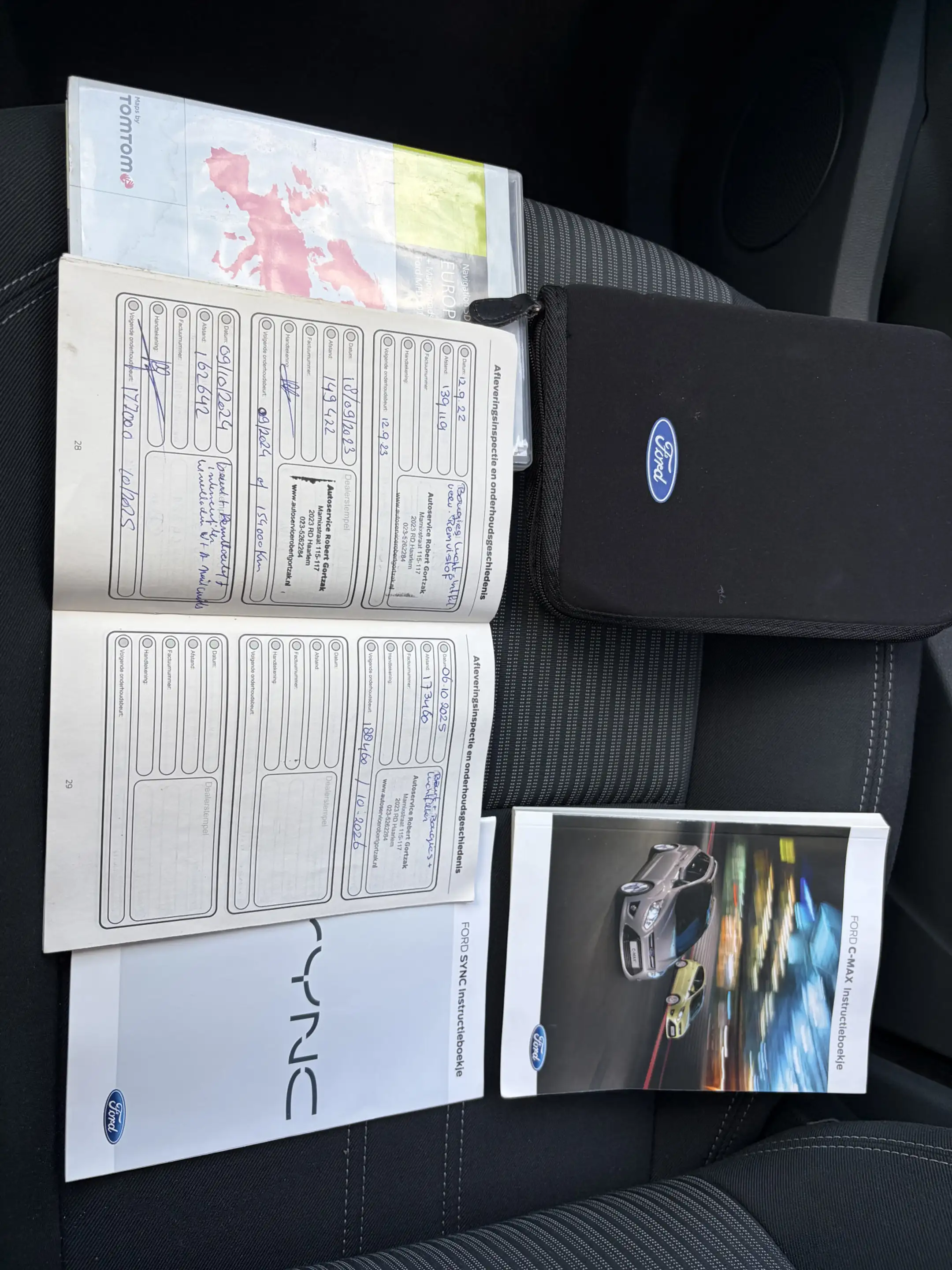 Ford Grand C-Max 1.0i Edition Plus 7-Persoons 6-Bak 126 PK. Mooie e — photo 33