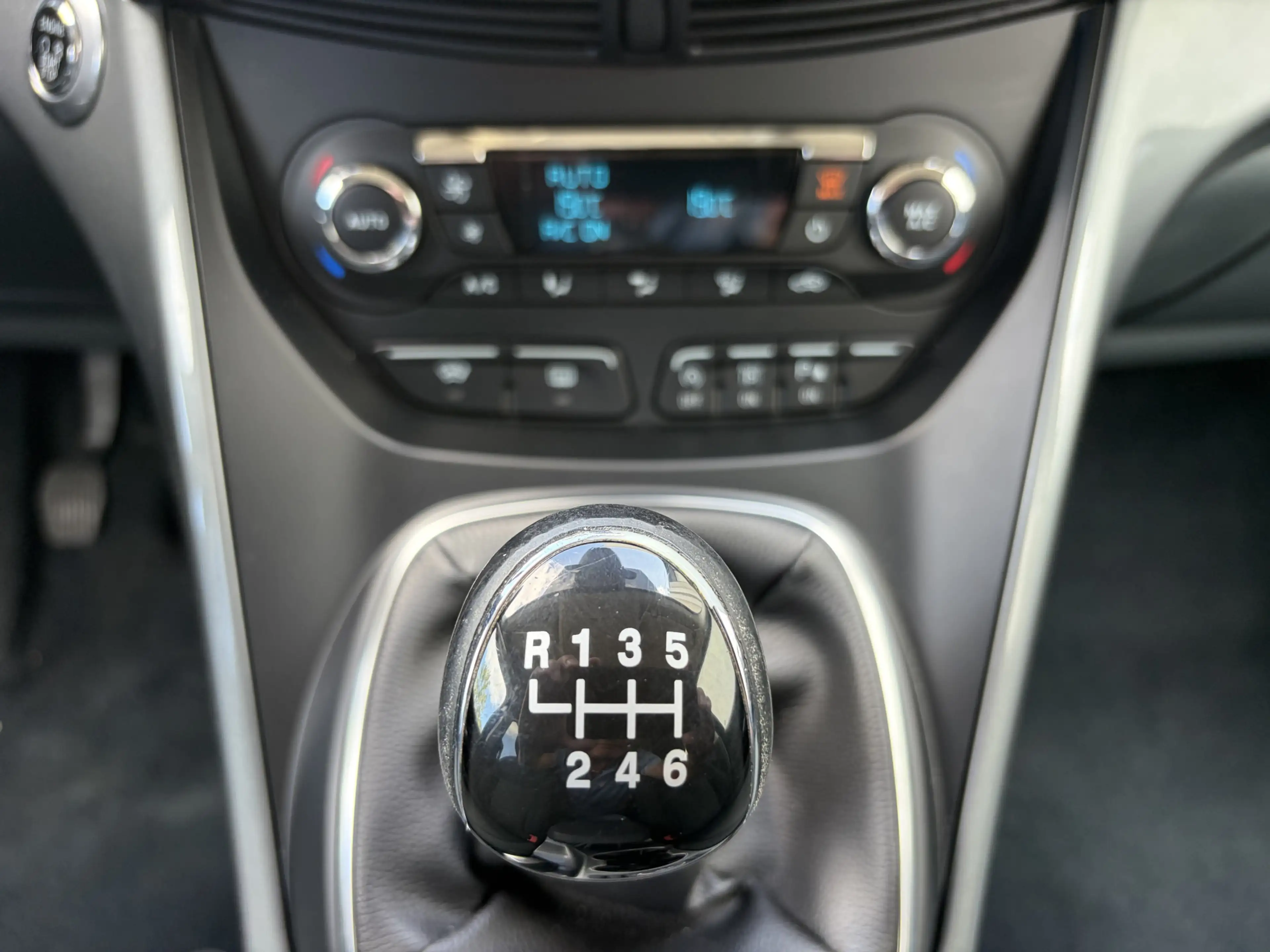 Ford Grand C-Max 1.0i Edition Plus 7-Persoons 6-Bak 126 PK. Mooie e — photo 16