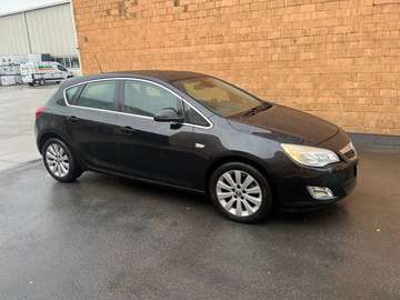 5p 1.7 cdti Cosmo 125cv