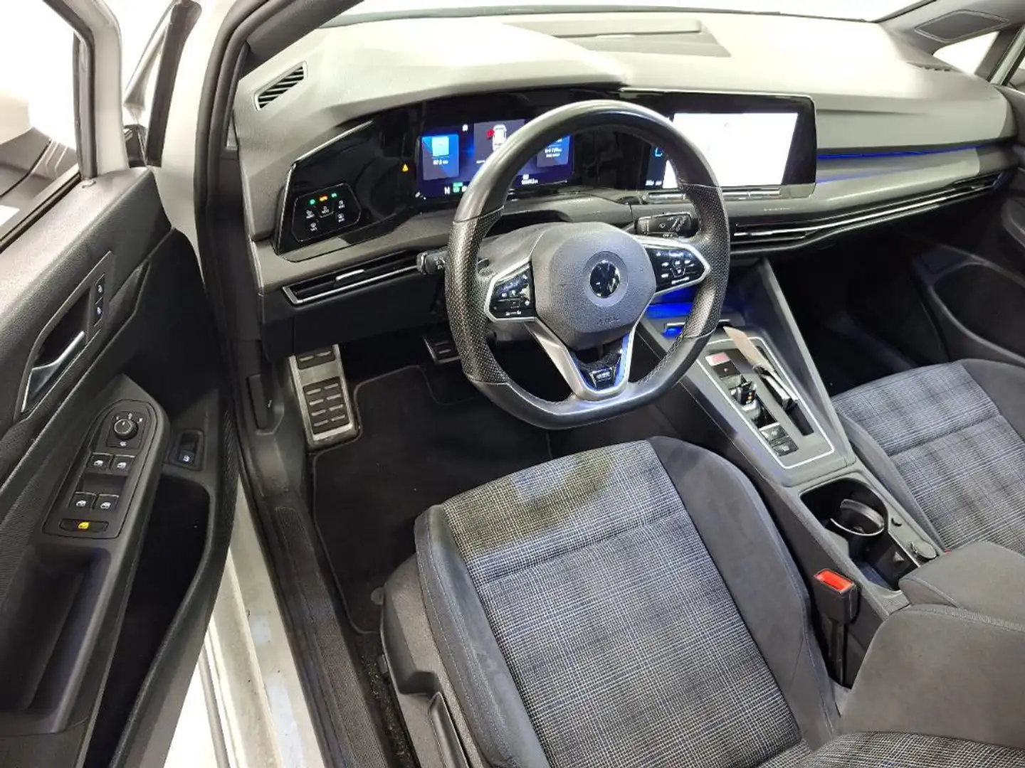 Volkswagen Golf GTE 1.4 eHybrid 245pk Hybrid Aut | Virtual cockpit | Bianco - 2