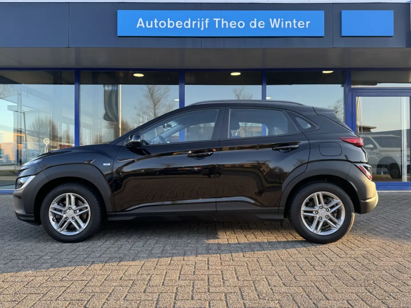 Hyundai KONA 1.0 T-GDI Comfort Smart| Apple CarPlay, Clima, Cru Zwart - 2
