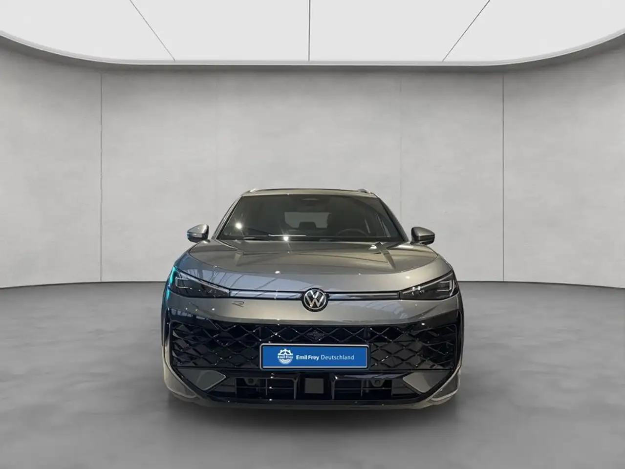 Volkswagen T-Roc R-Line 1.5 l eTSI DSG,GJR,RFK,PANO,NAVI,EASY 9