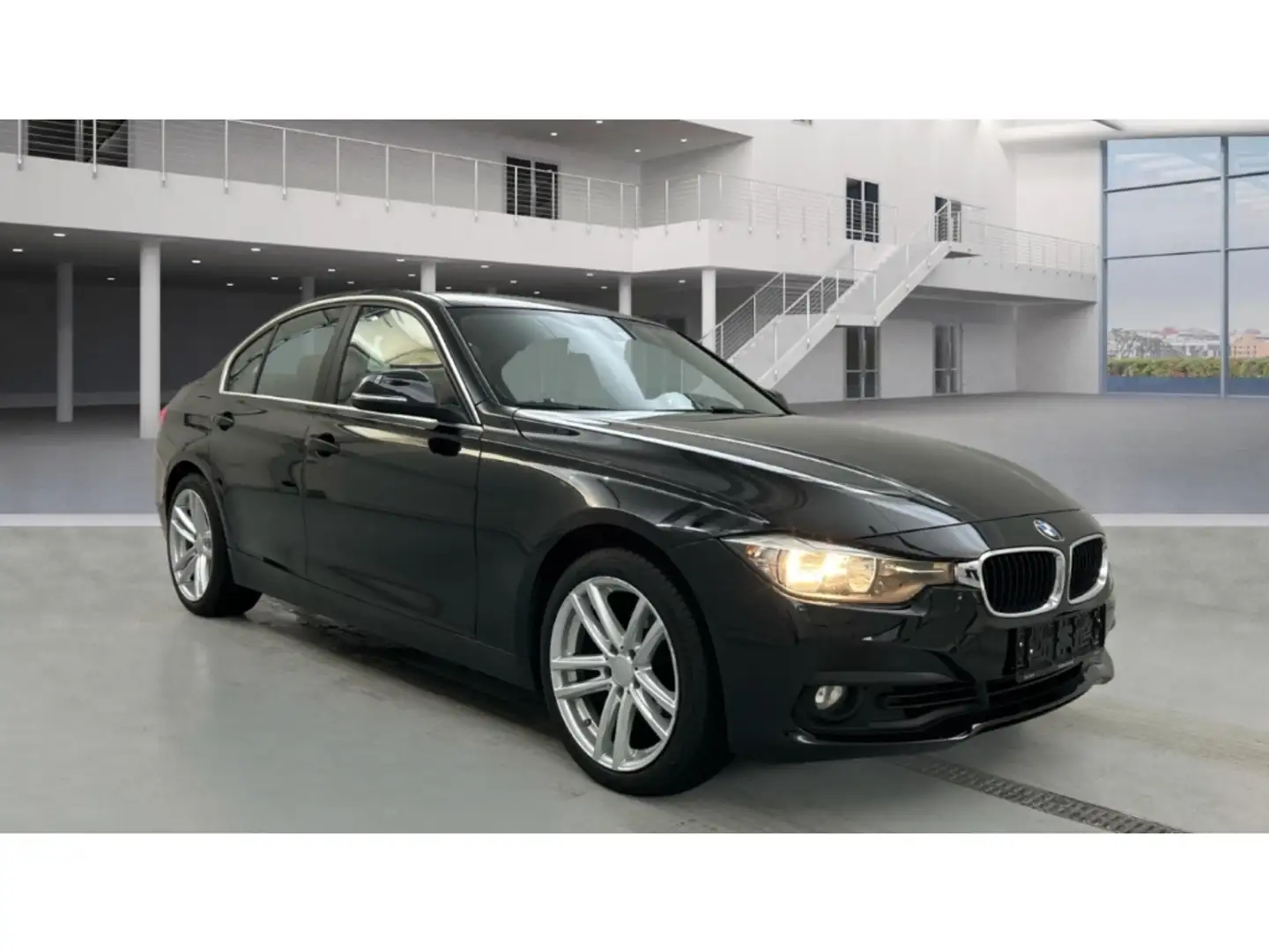 BMW 320 i Automatik Navi 2-Zonen Klima Sitzheizung Noir - 2