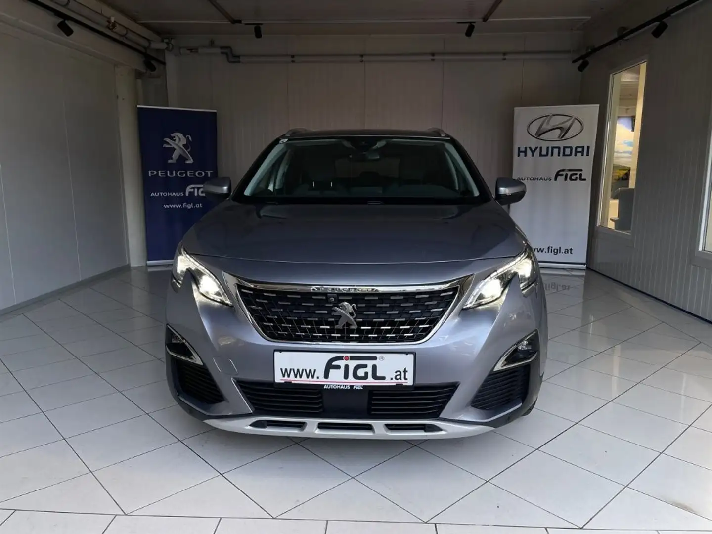 Peugeot 5008 1,6 BlueHDI 120 S&S EAT6 Allure Gris - 2