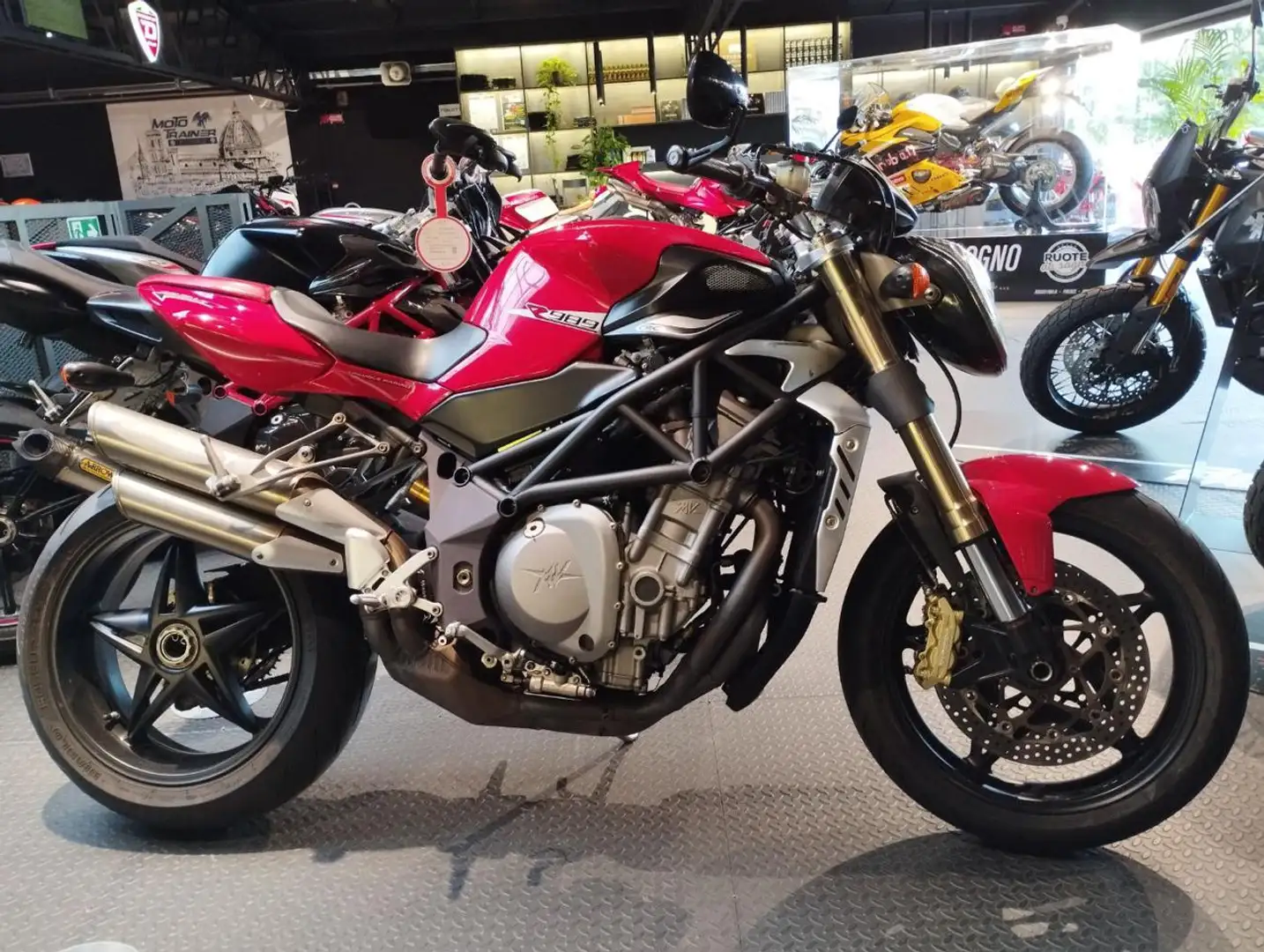 MV Agusta Brutale 989 F4 Roşu - 1