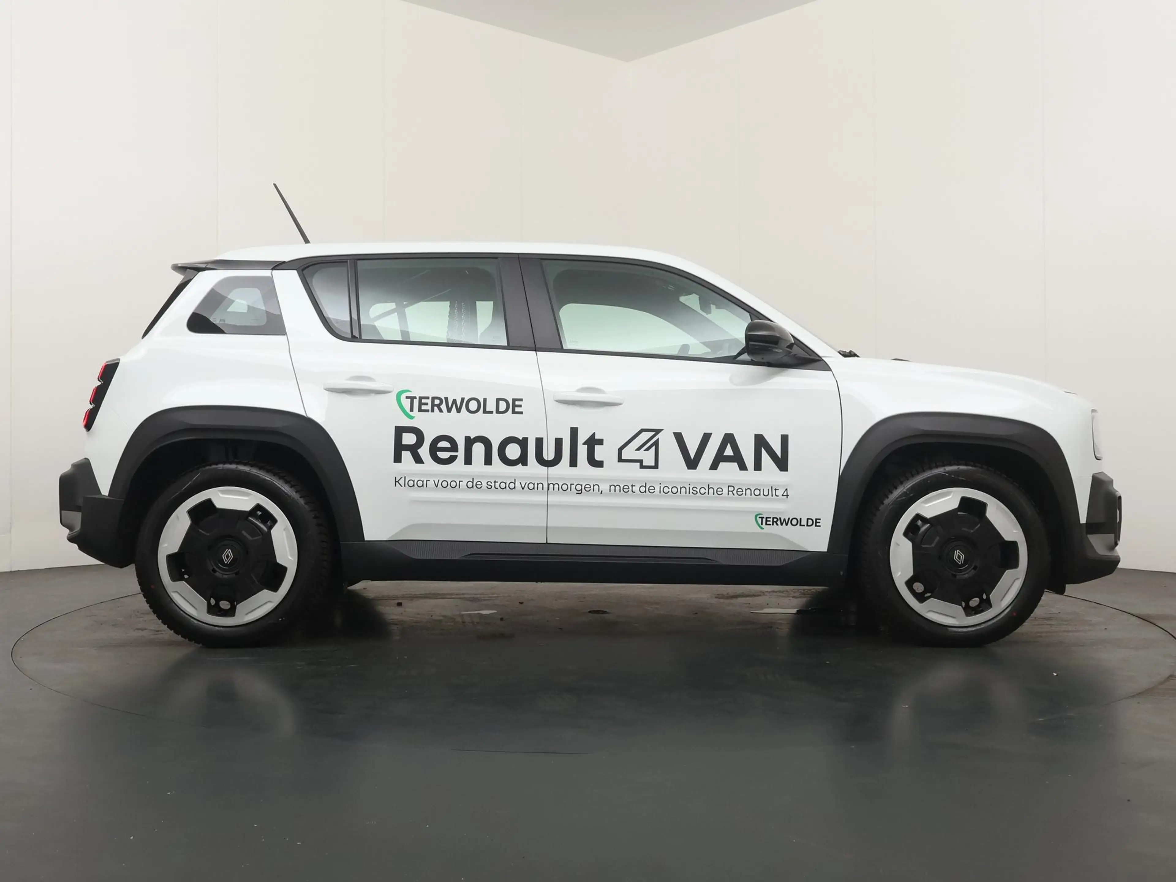 Renault R 4 evolution 150 pk comfort range Van | Stoel- & Stuu — photo 6