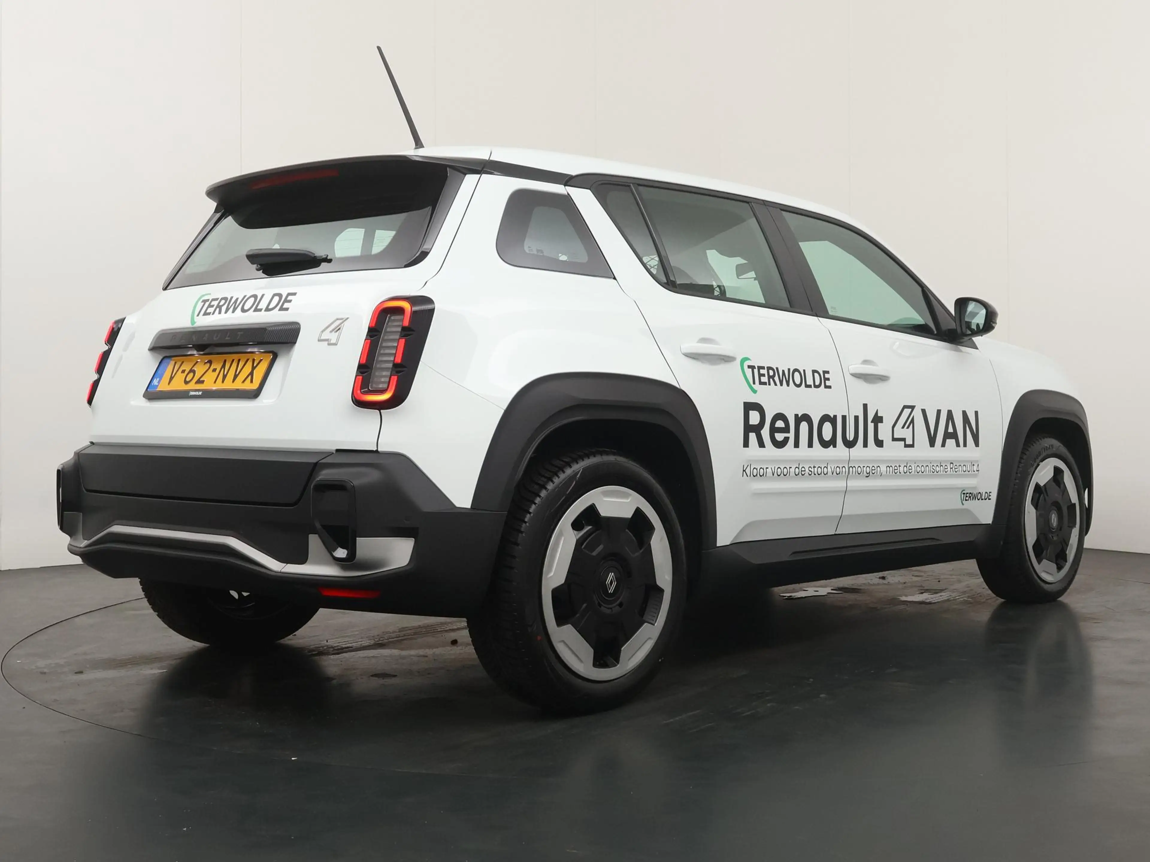 Renault R 4 evolution 150 pk comfort range Van | Stoel- & Stuu — photo 5