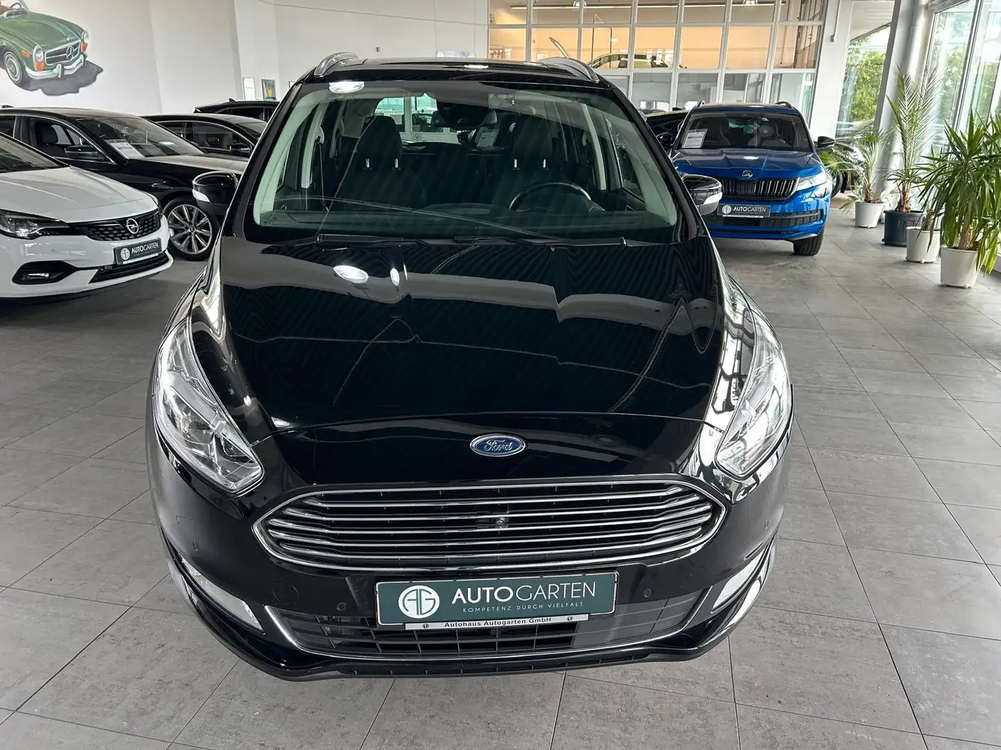Ford Galaxy Titanium*7-Sitz*Navi&Kam.*Led.*Panorama Schwarz - 2