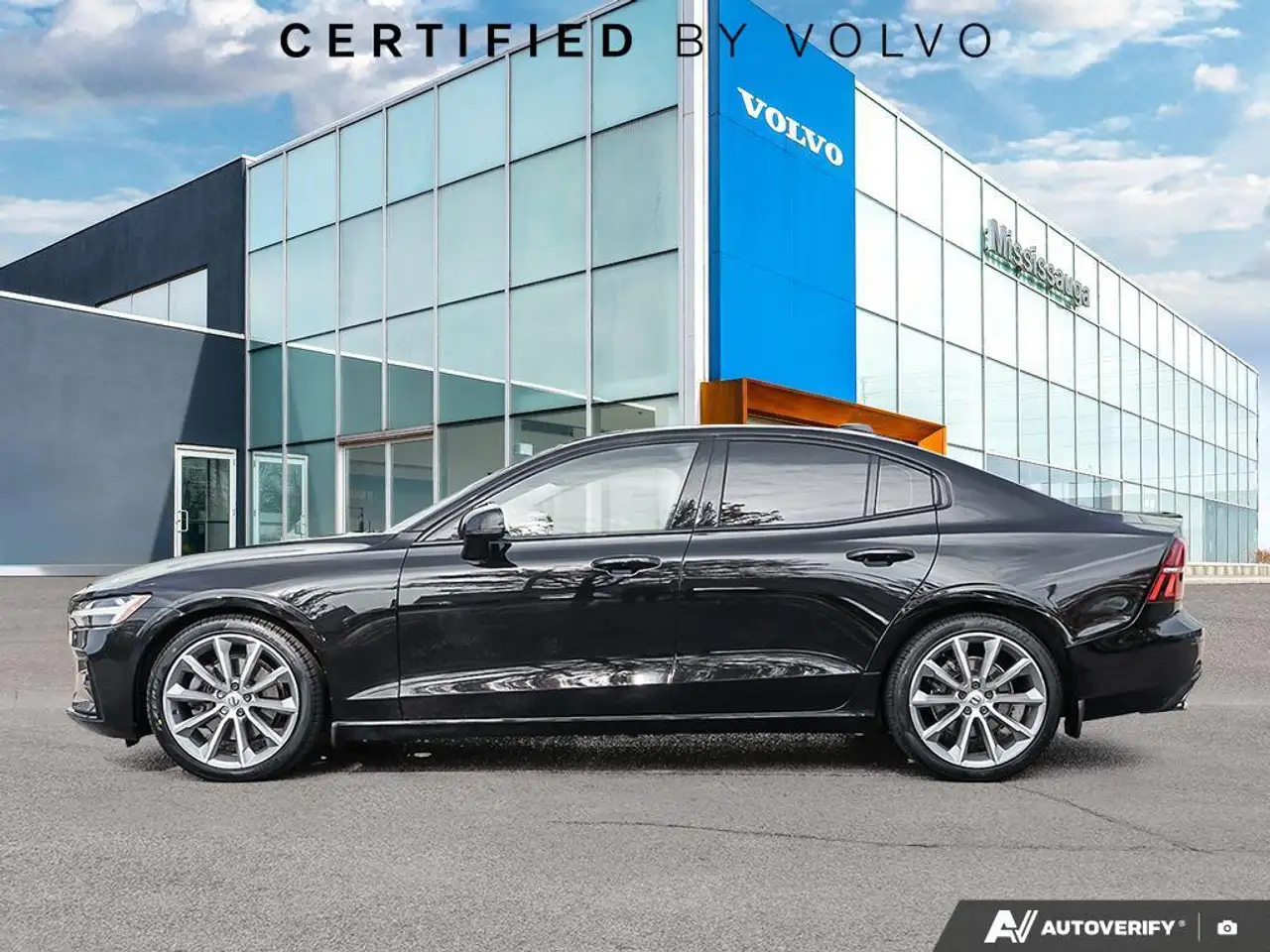 Volvo S60 снимка Volvo S60