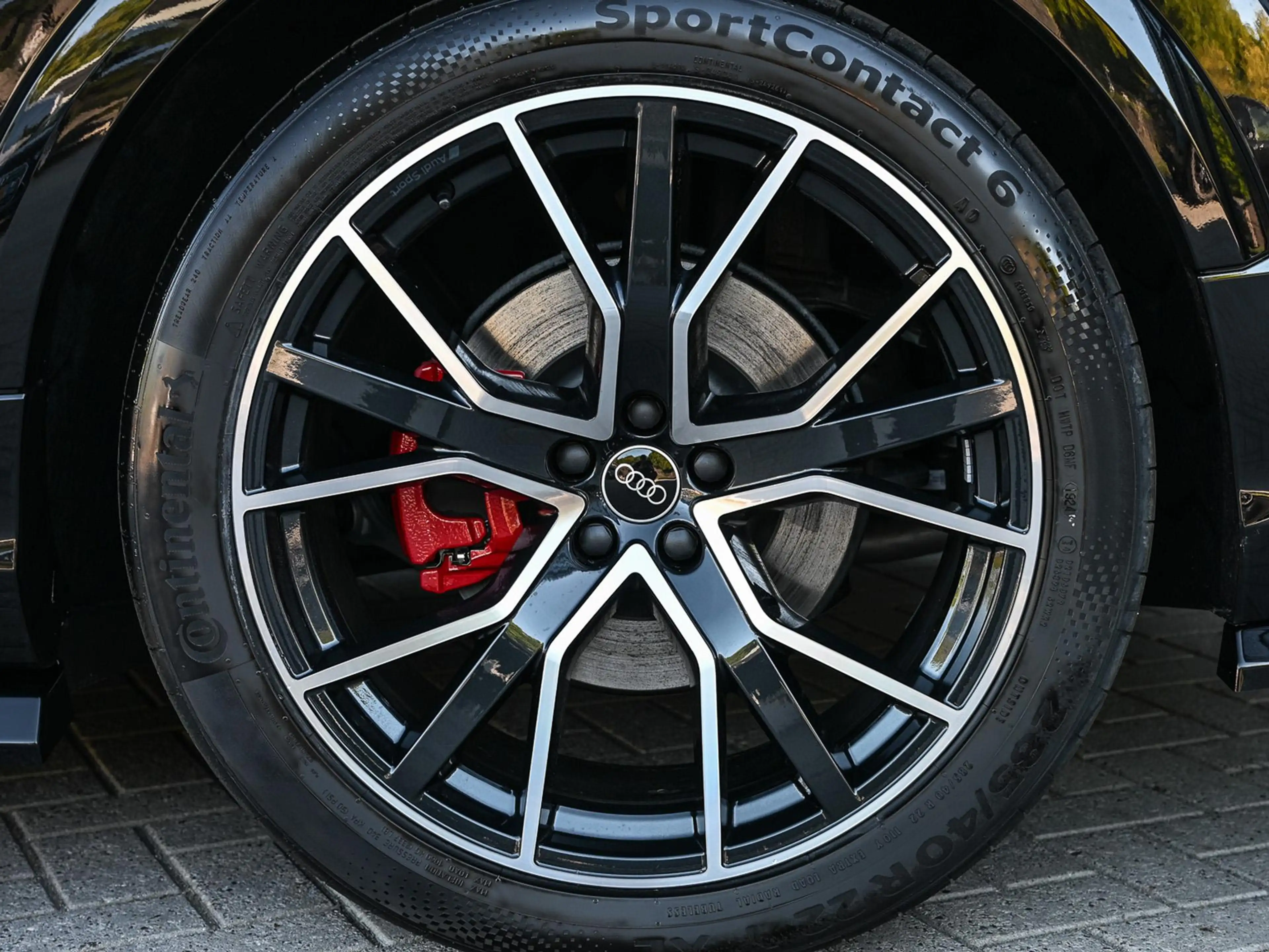 Audi Q8 55 TFSI e quattro Pro Line S Memory seats | 360 Ca — photo 10