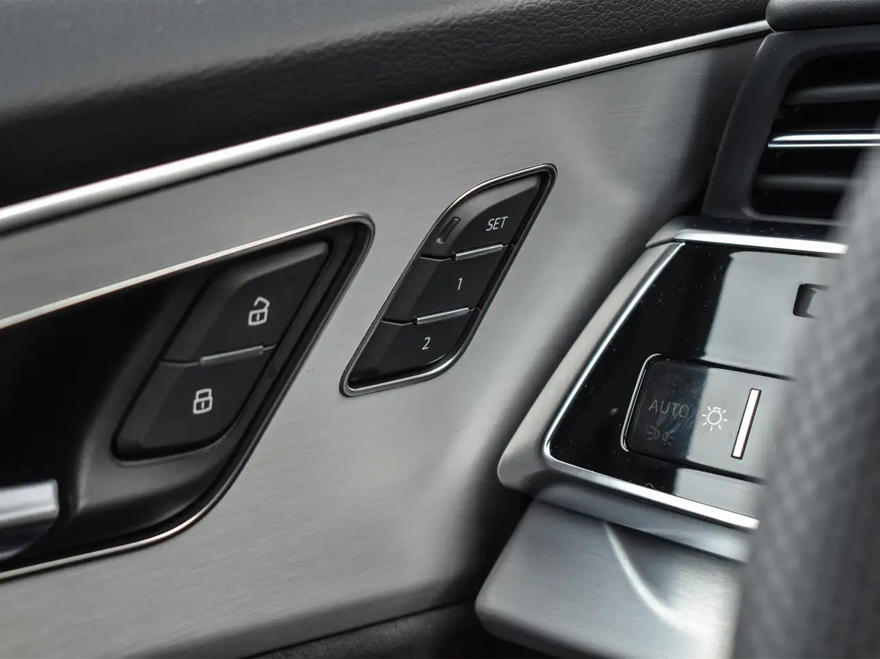 Audi Q8 55 TFSI e quattro Pro Line S Memory seats 360 Ca, миниатюра 13