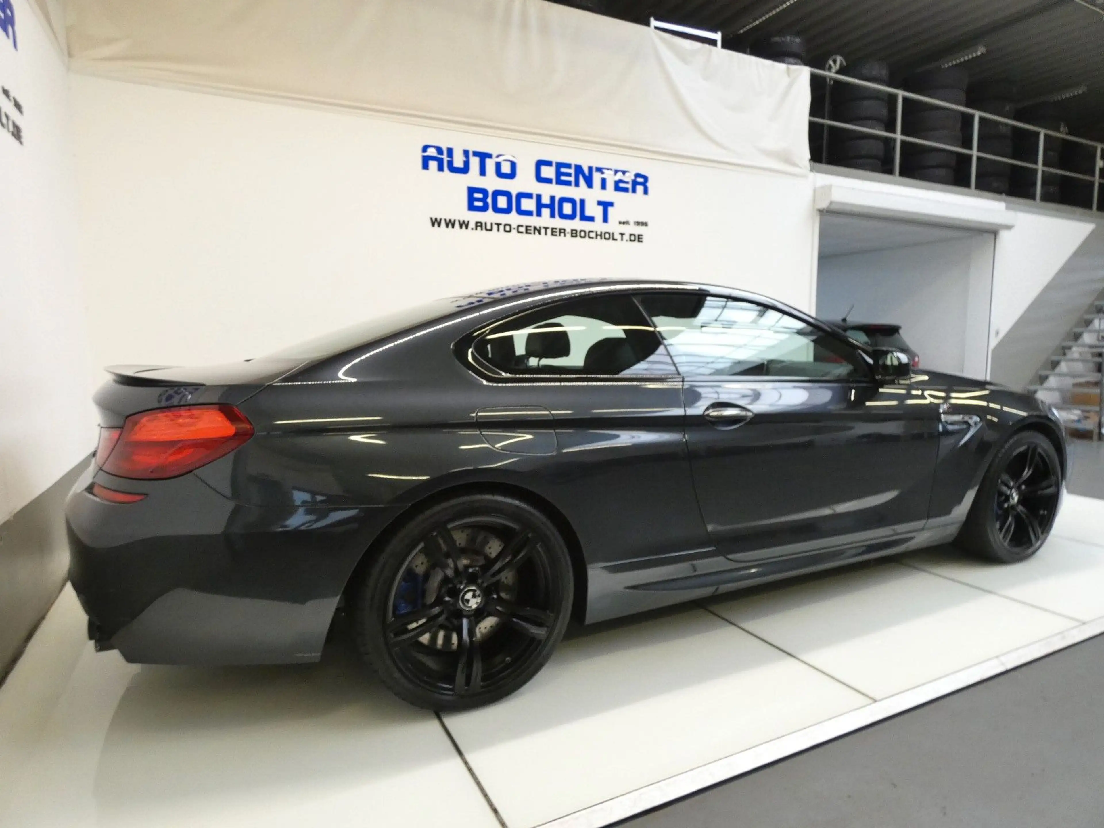 BMW M6 Coupe*HUD*360Kamera*NaviProf*LM 20-Zoll — photo 8